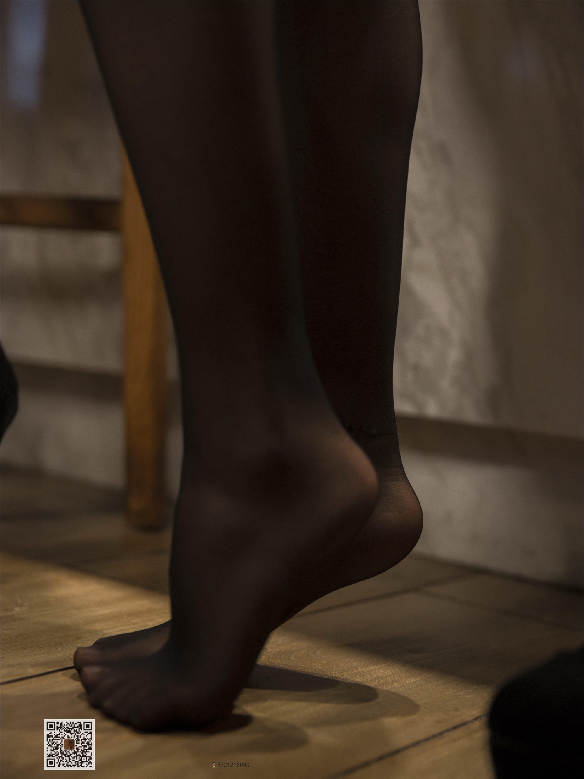 古斯先生 钱钱 – 丰满黑丝足尖特写