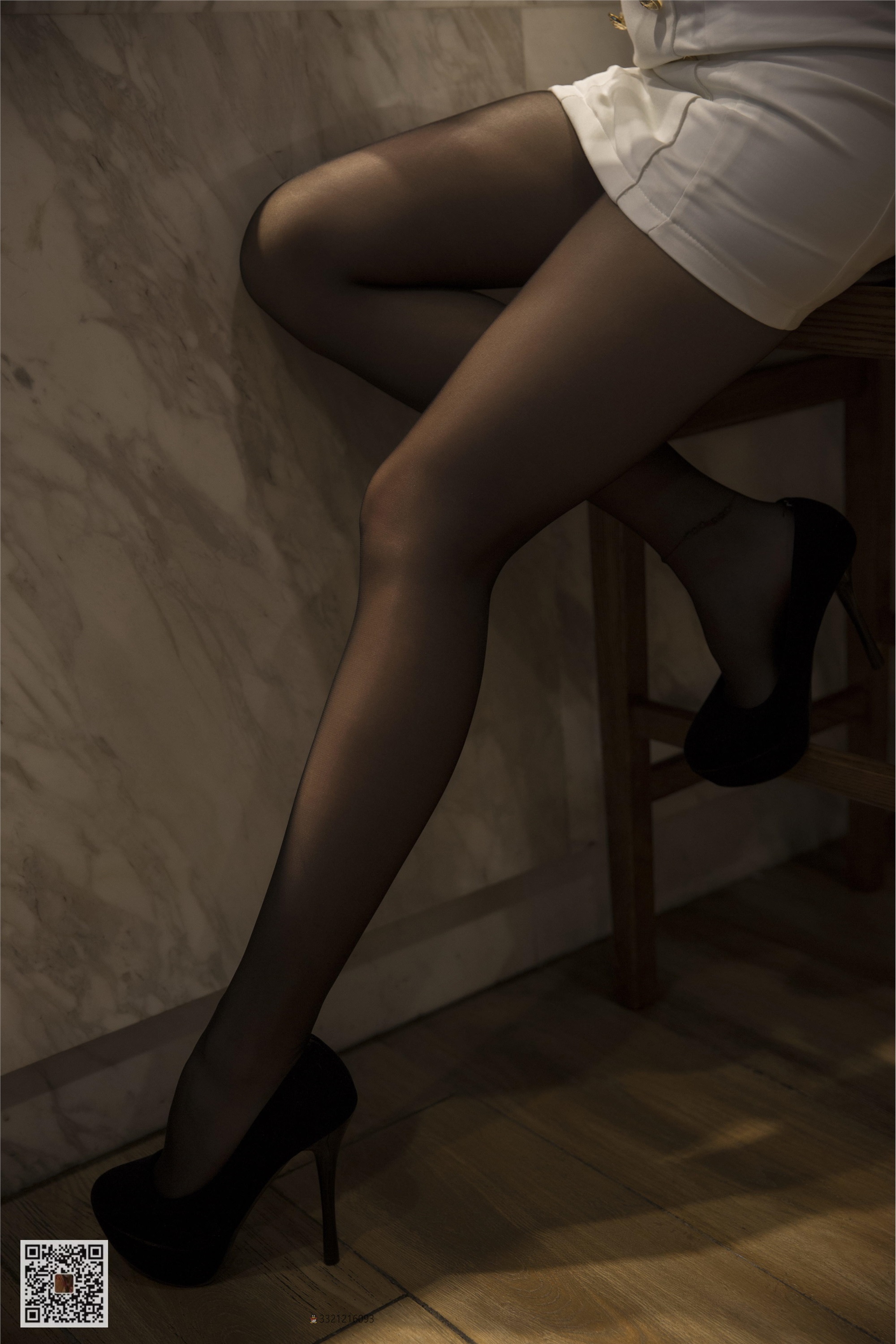 古斯先生 钱钱 – 丰满黑丝足尖特写