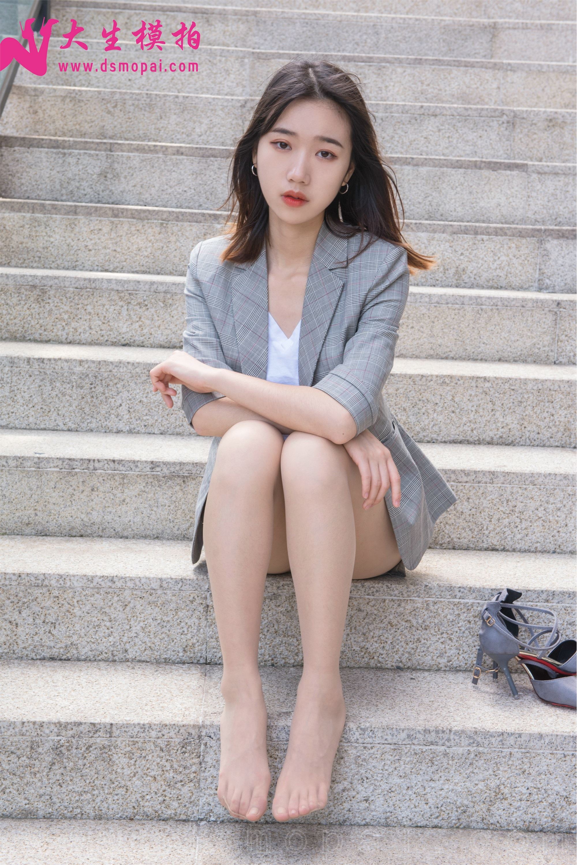 大生模拍  No.123 小鹿 – 职业套装