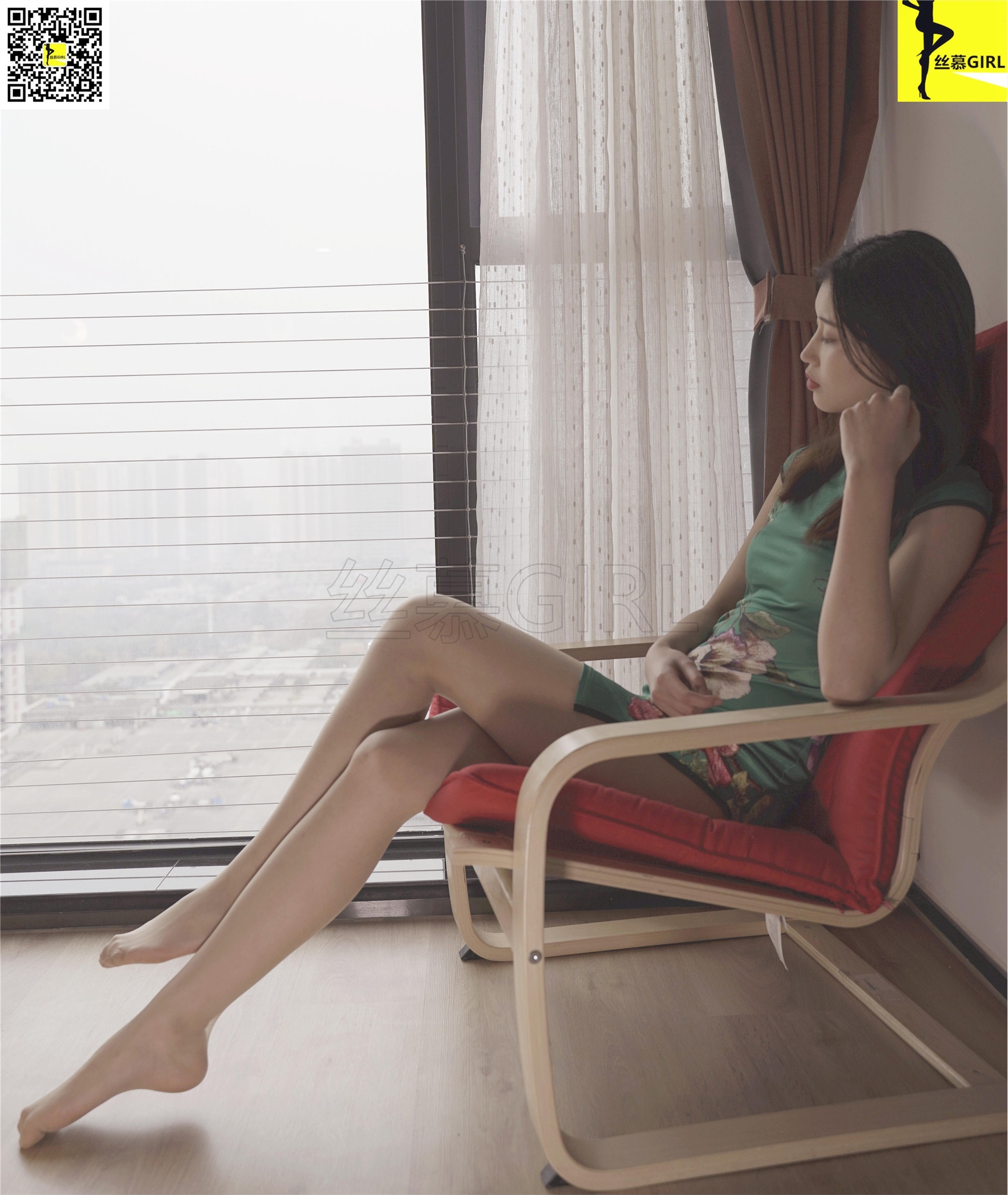 丝慕写真 第044期 模特：悦悦《魅》
