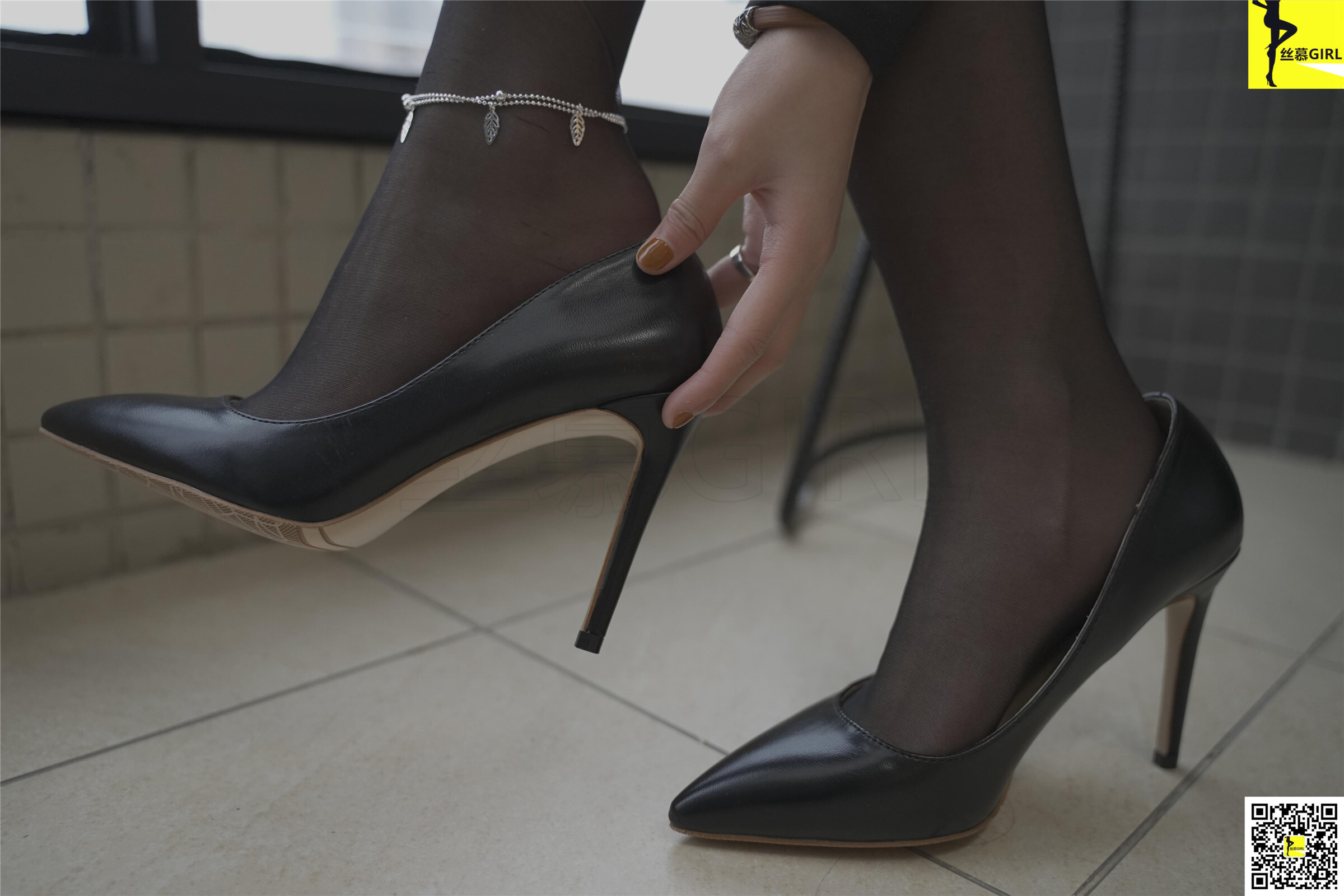 丝慕写真 第045期 模特：静静《惑》