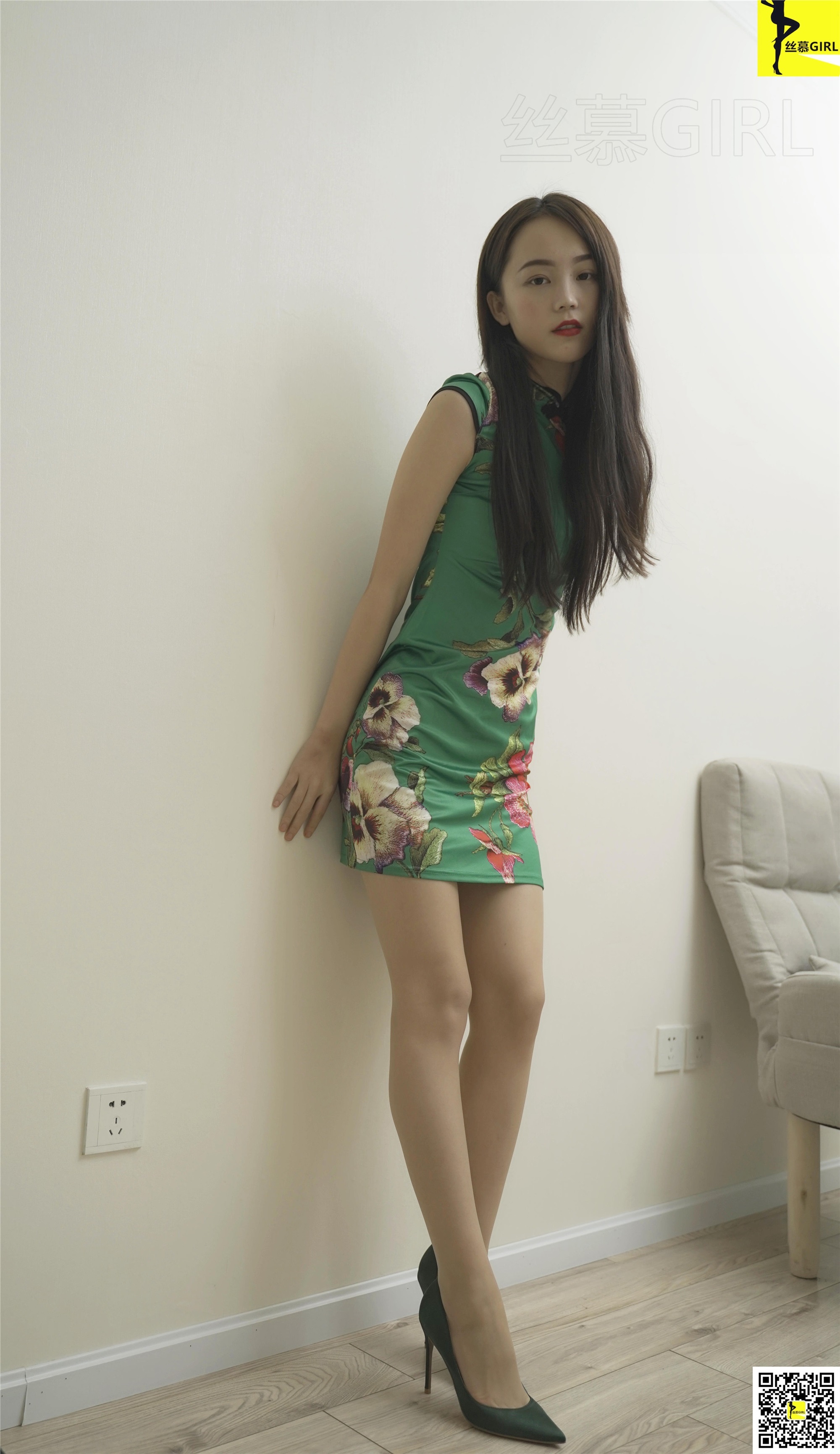 丝慕写真 第047期 模特：凉晨《迷》