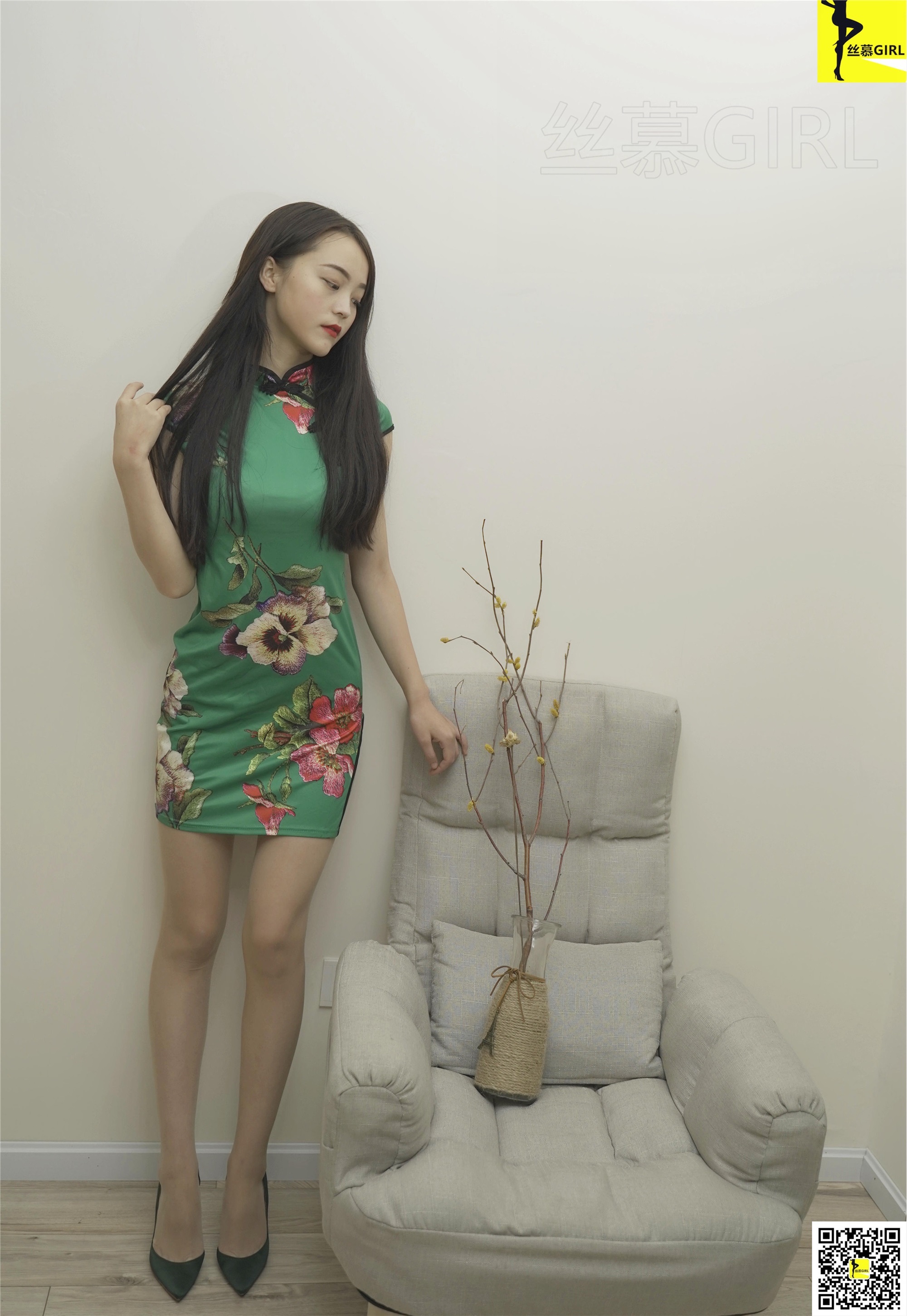 丝慕写真 第047期 模特：凉晨《迷》