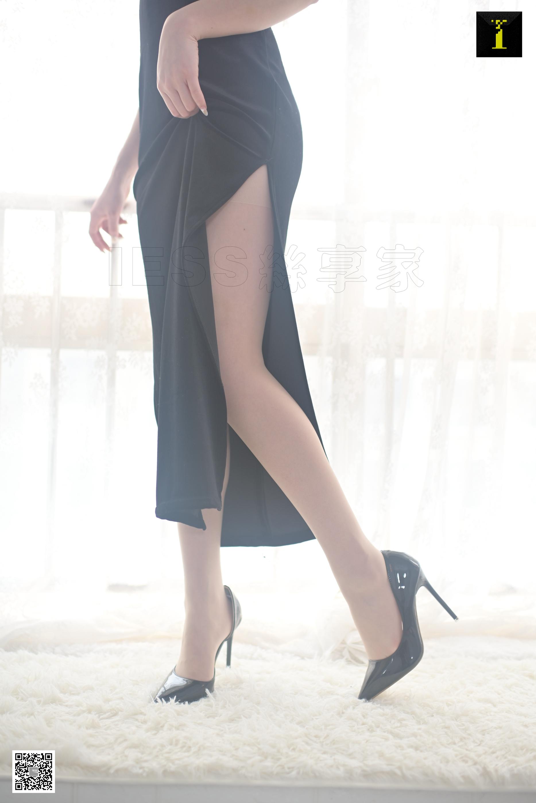 IESS异思趣向 2019.11.14 丝享家617： 云芝长款开衩旗袍