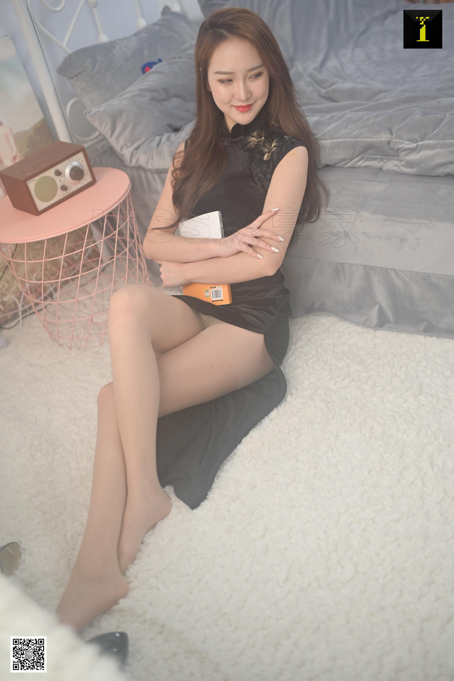 IESS异思趣向 2019.11.14 丝享家617： 云芝长款开衩旗袍