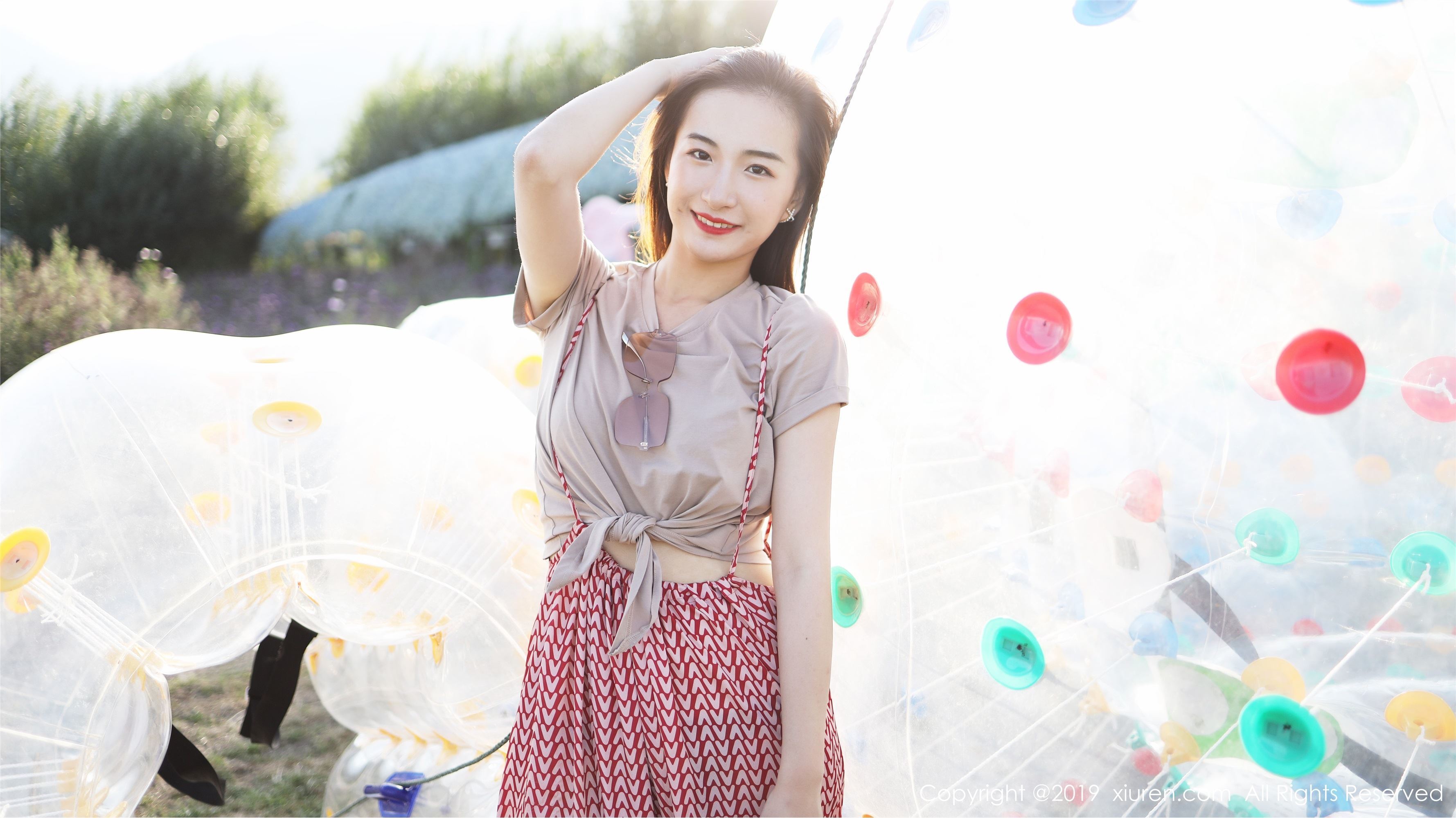 XIUREN秀人网 2019.10.11 No.1718 艺儿拿铁