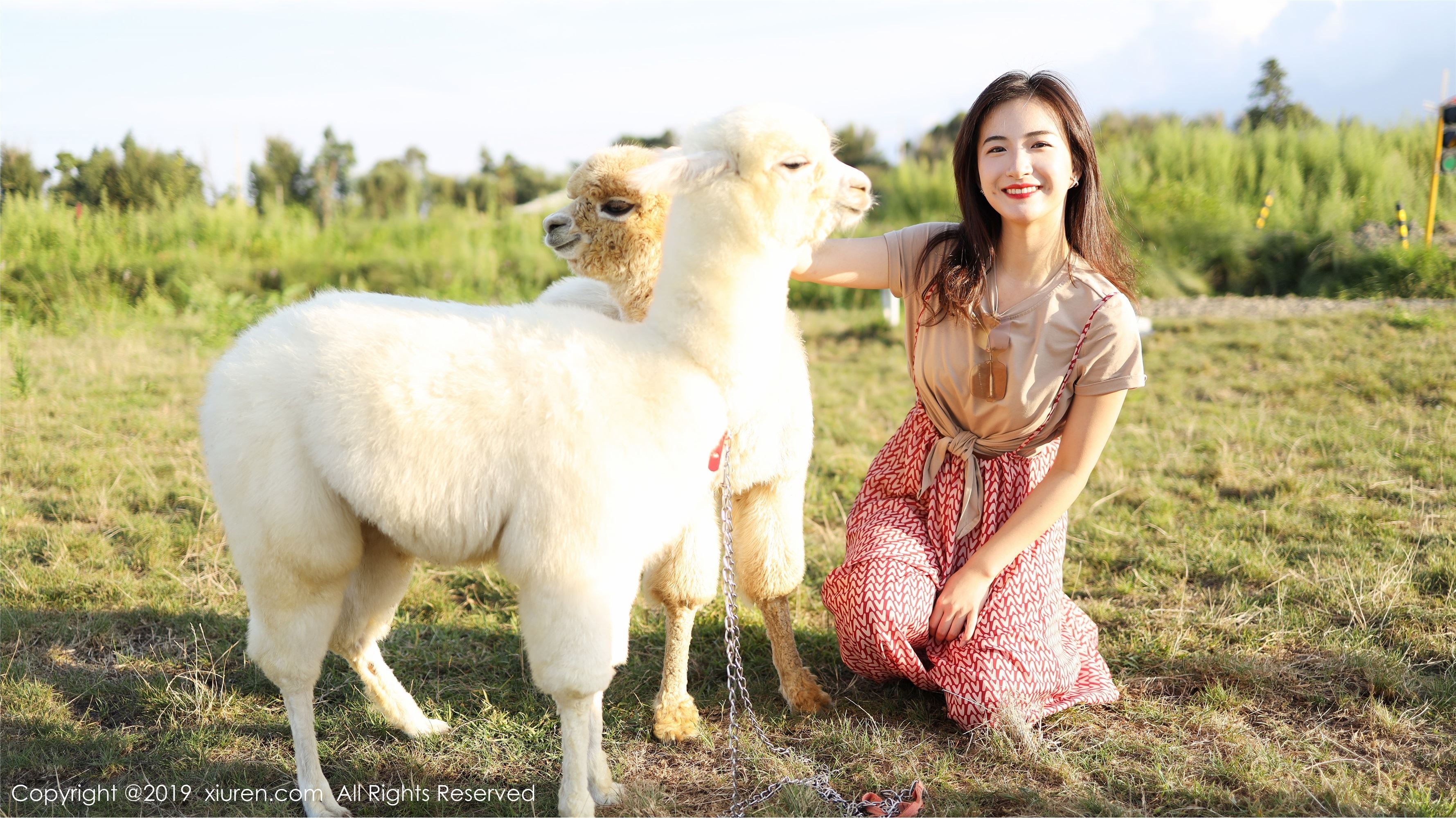 XIUREN秀人网 2019.10.11 No.1718 艺儿拿铁