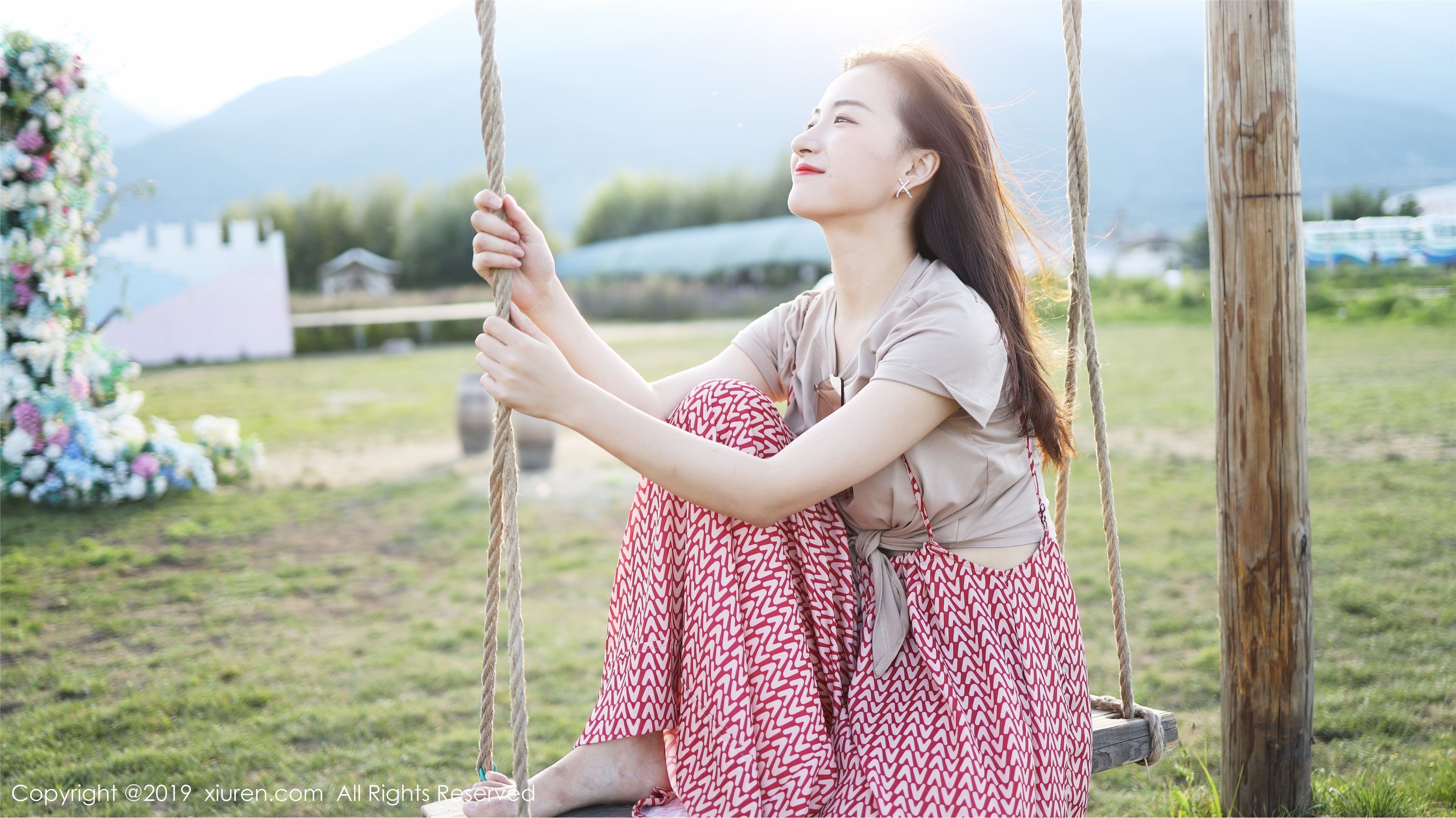 XIUREN秀人网 2019.10.11 No.1718 艺儿拿铁