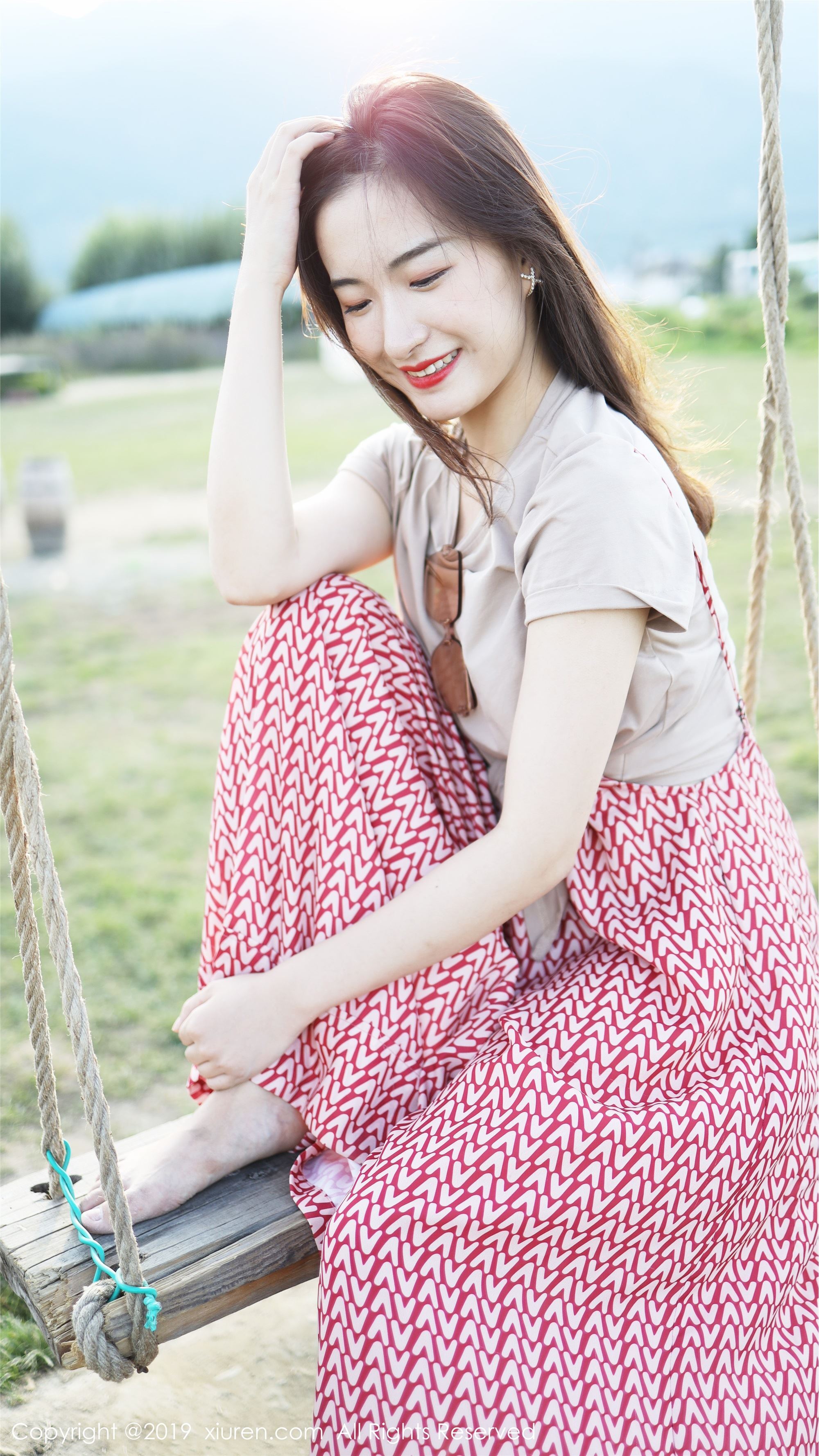 XIUREN秀人网 2019.10.11 No.1718 艺儿拿铁