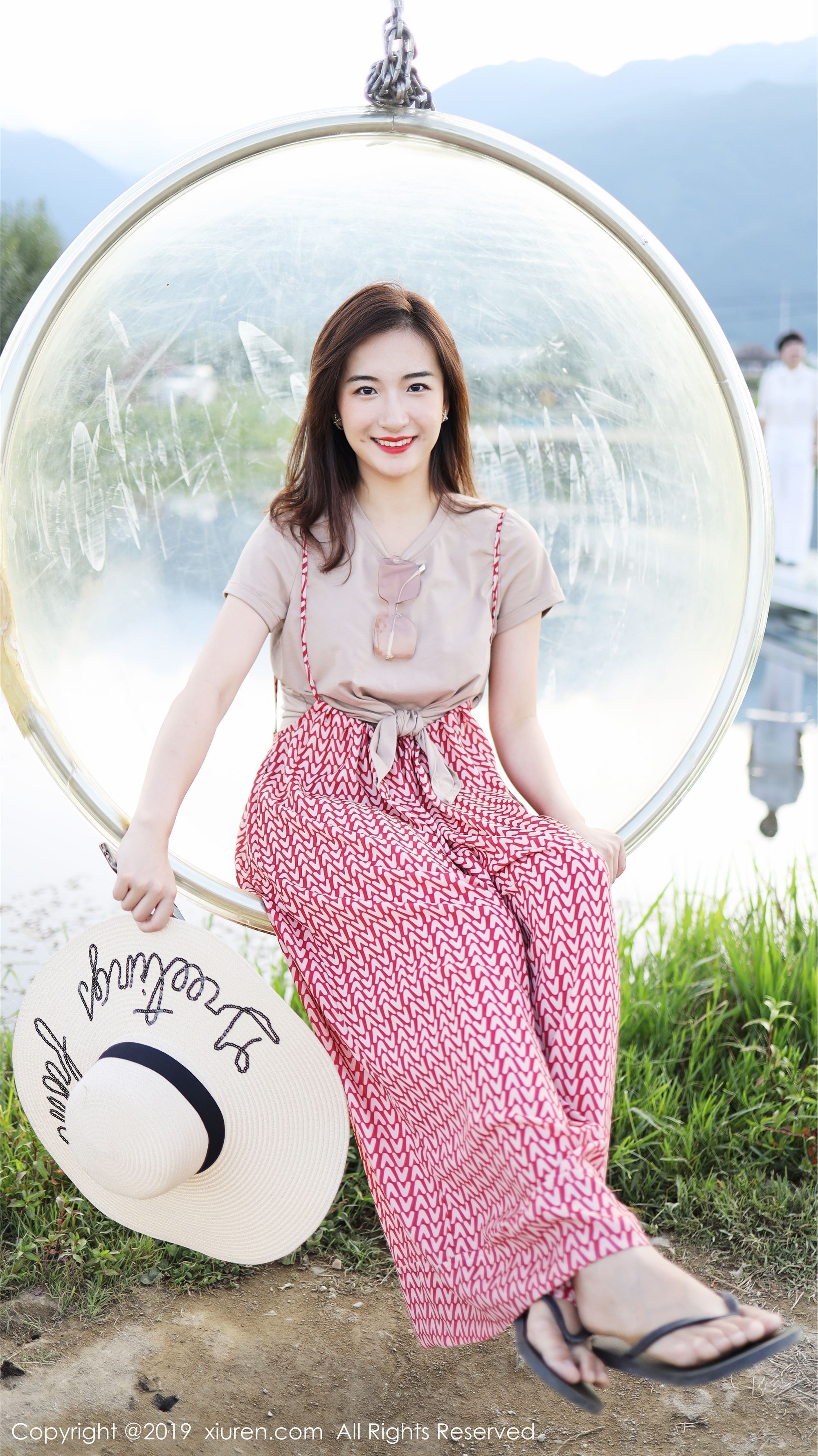 XIUREN秀人网 2019.10.11 No.1718 艺儿拿铁