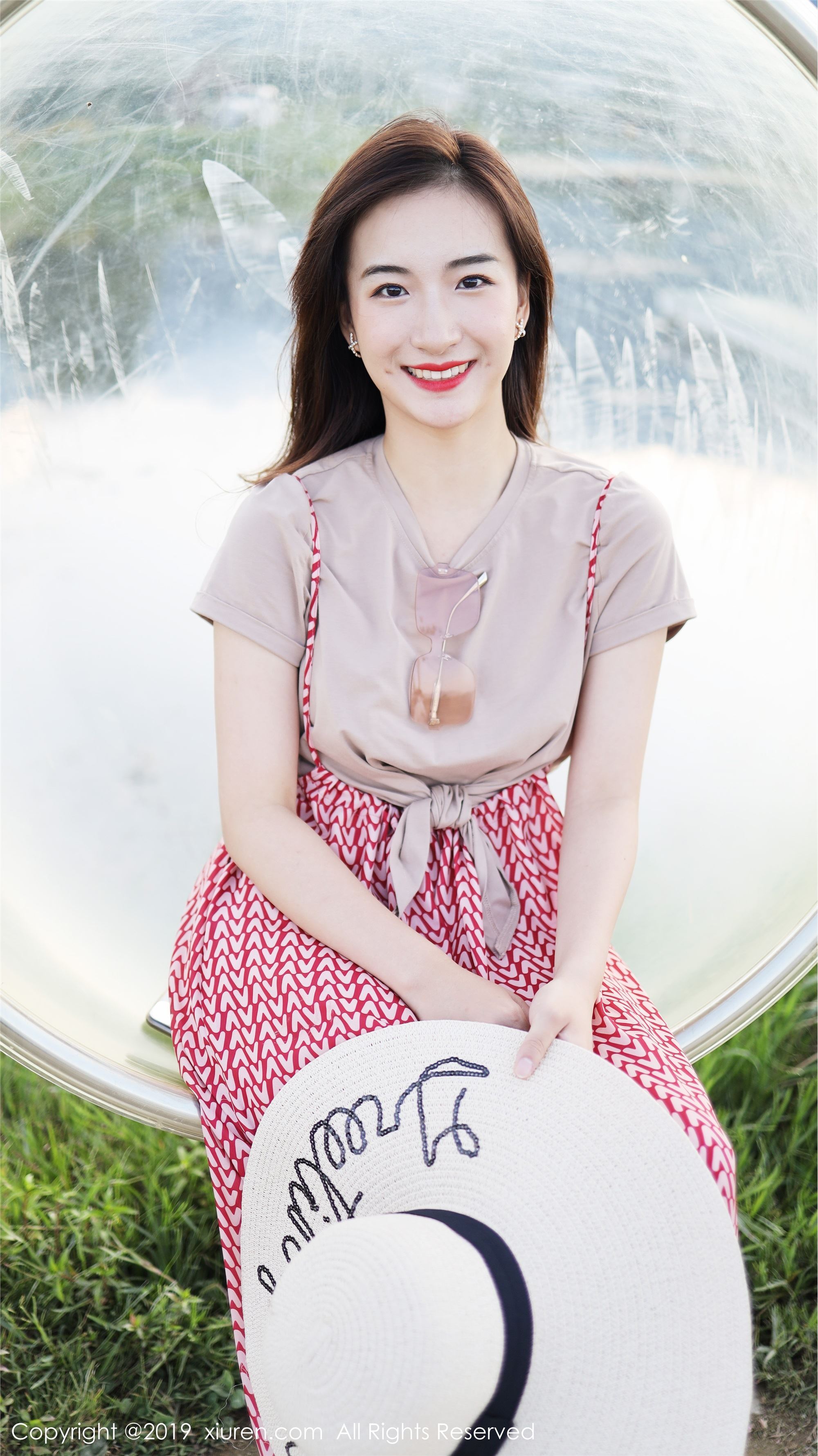 XIUREN秀人网 2019.10.11 No.1718 艺儿拿铁