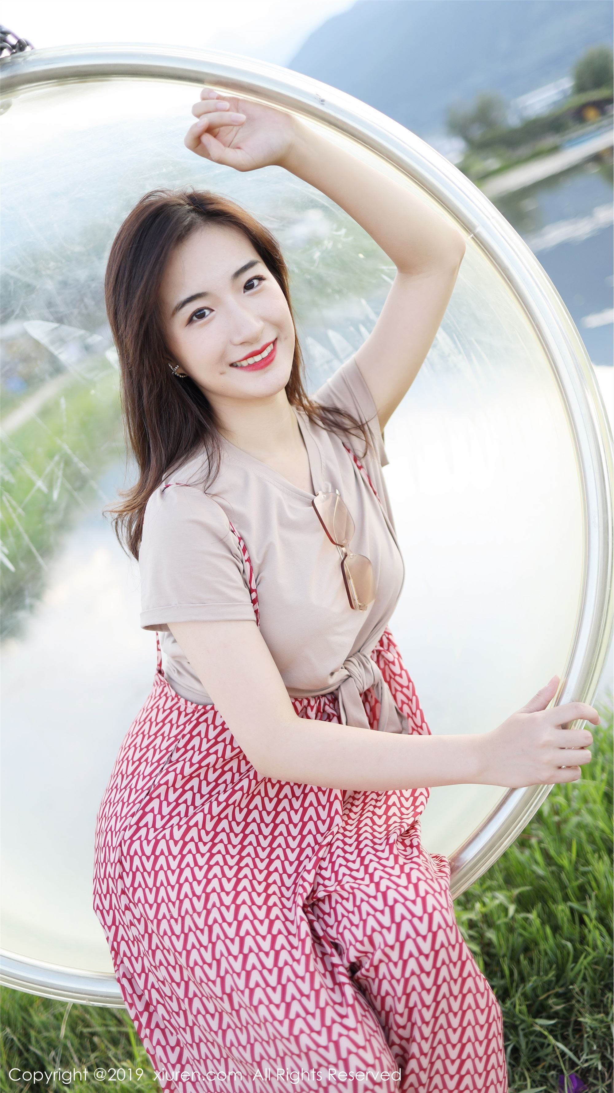 XIUREN秀人网 2019.10.11 No.1718 艺儿拿铁