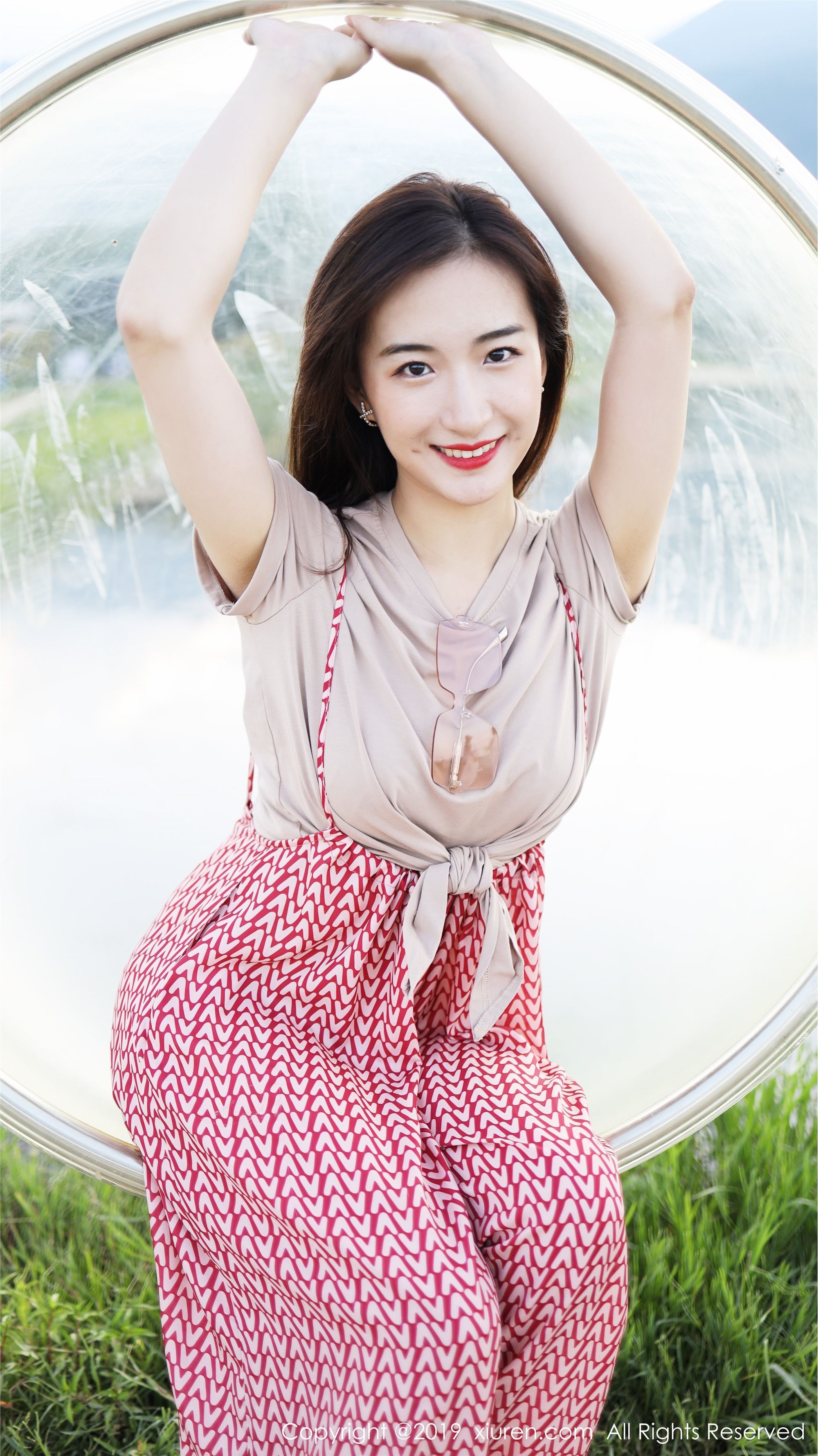 XIUREN秀人网 2019.10.11 No.1718 艺儿拿铁