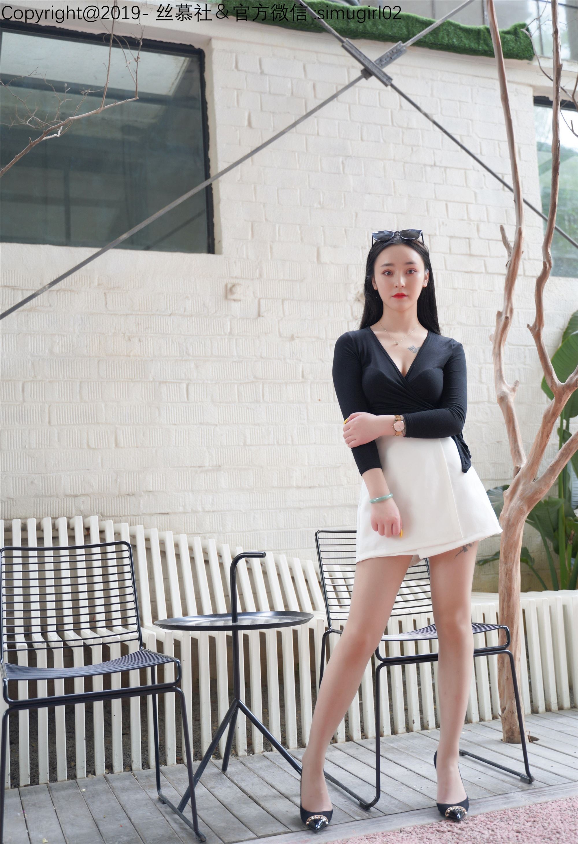 丝慕写真 SM012 模特：玉儿 《御姐的故事》