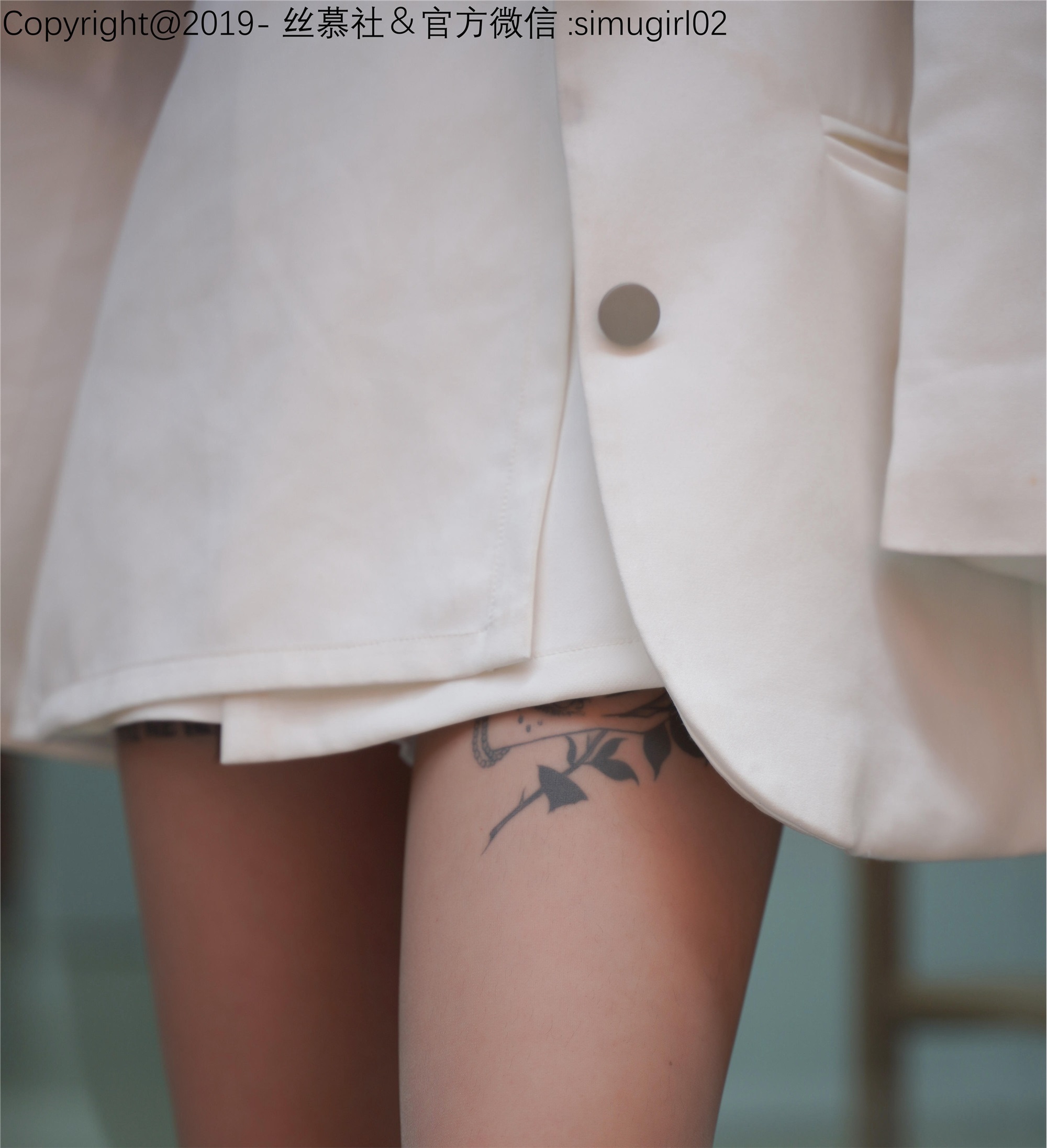 丝慕写真 SM012 模特：玉儿 《御姐的故事》