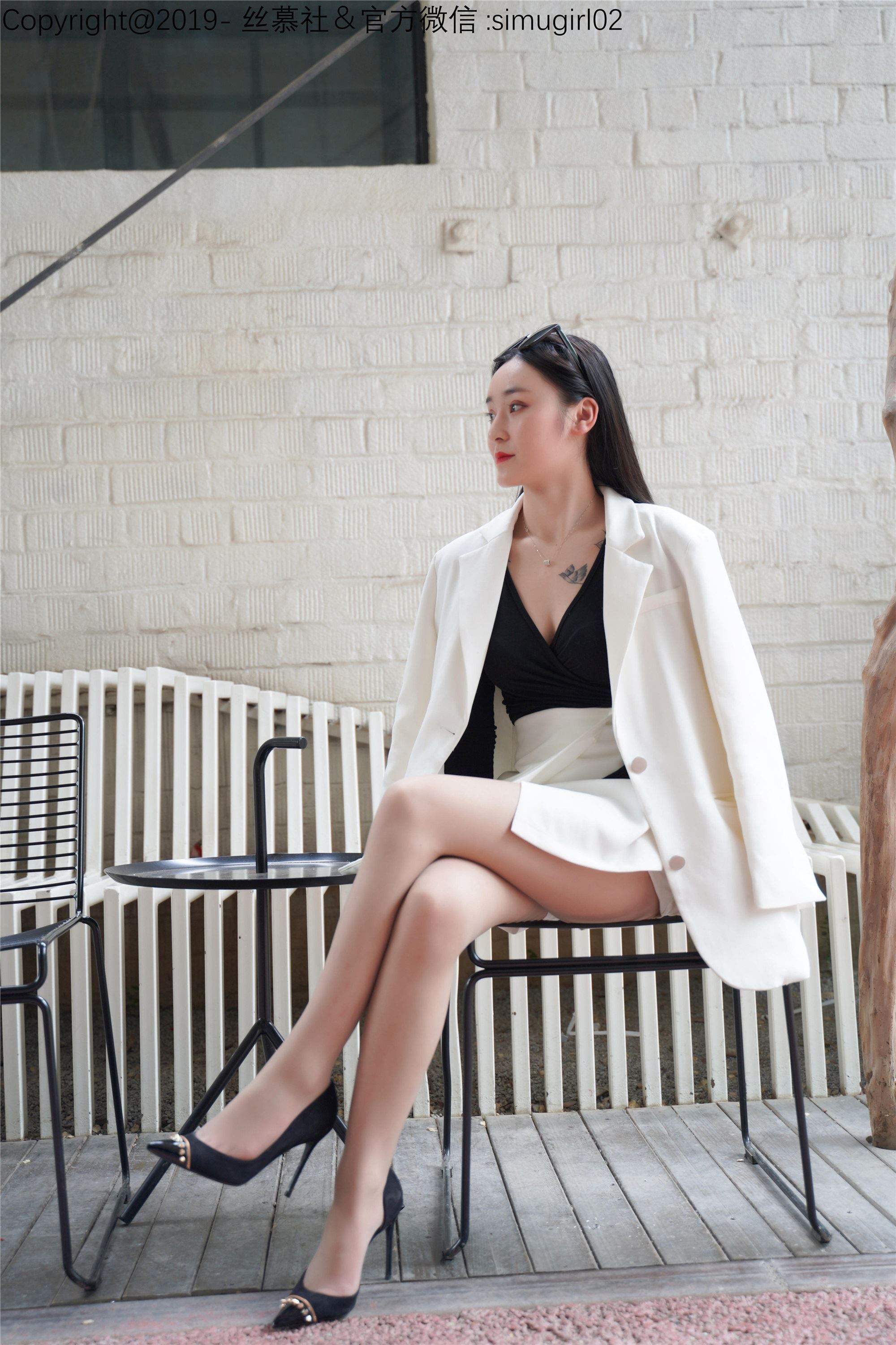 丝慕写真 SM012 模特：玉儿 《御姐的故事》