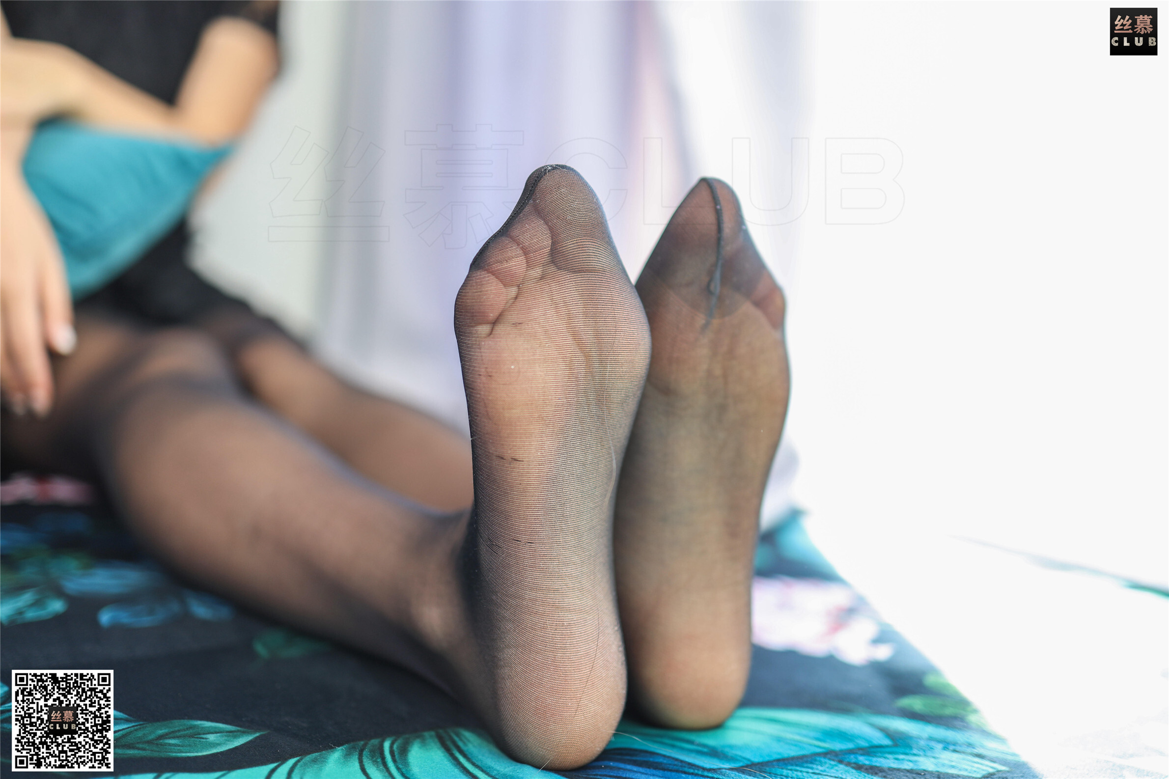 丝慕写真 SM122 米朵 《咦，怎么丢丝了》