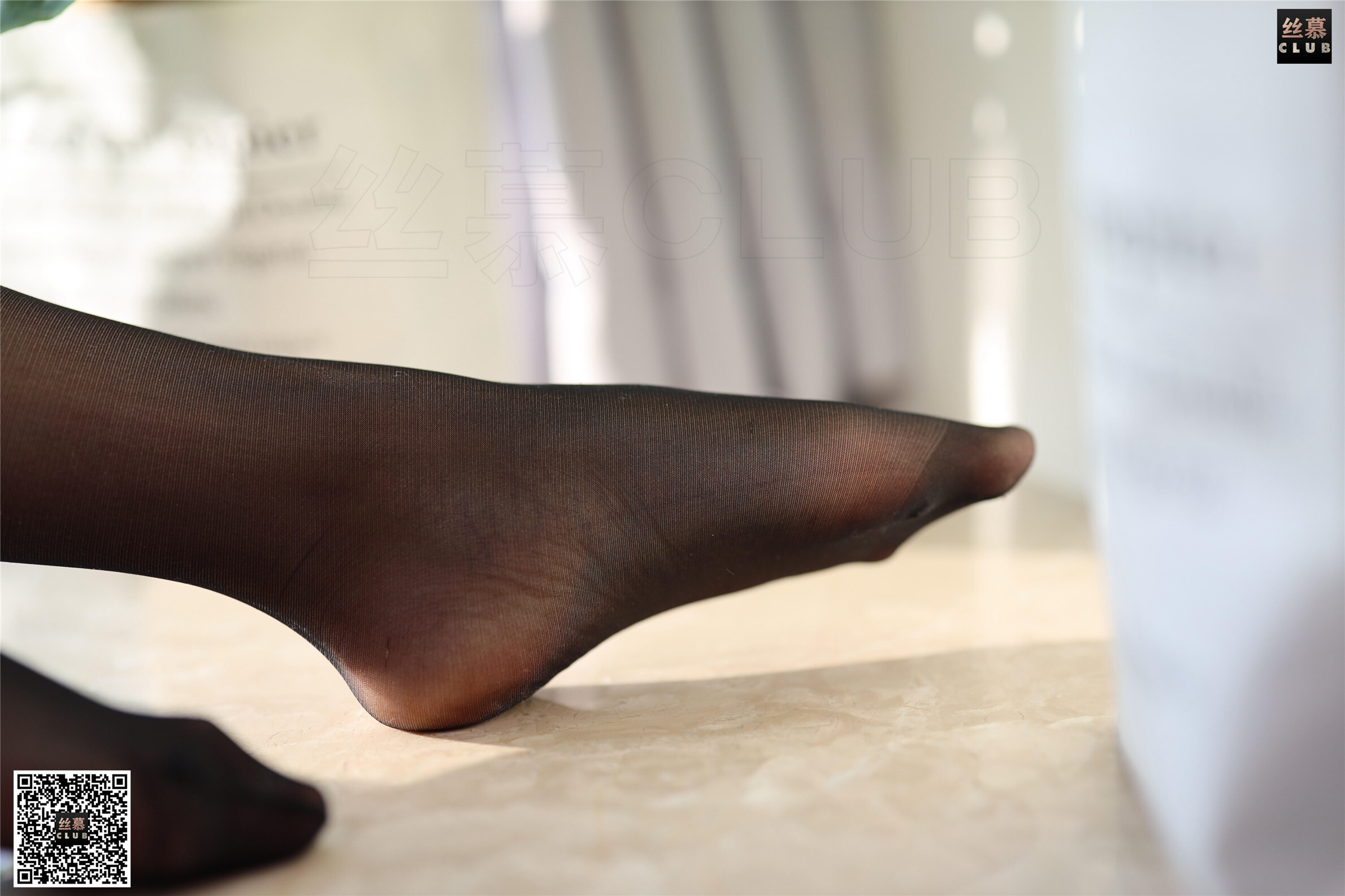 丝慕写真 SM122 米朵 《咦，怎么丢丝了》