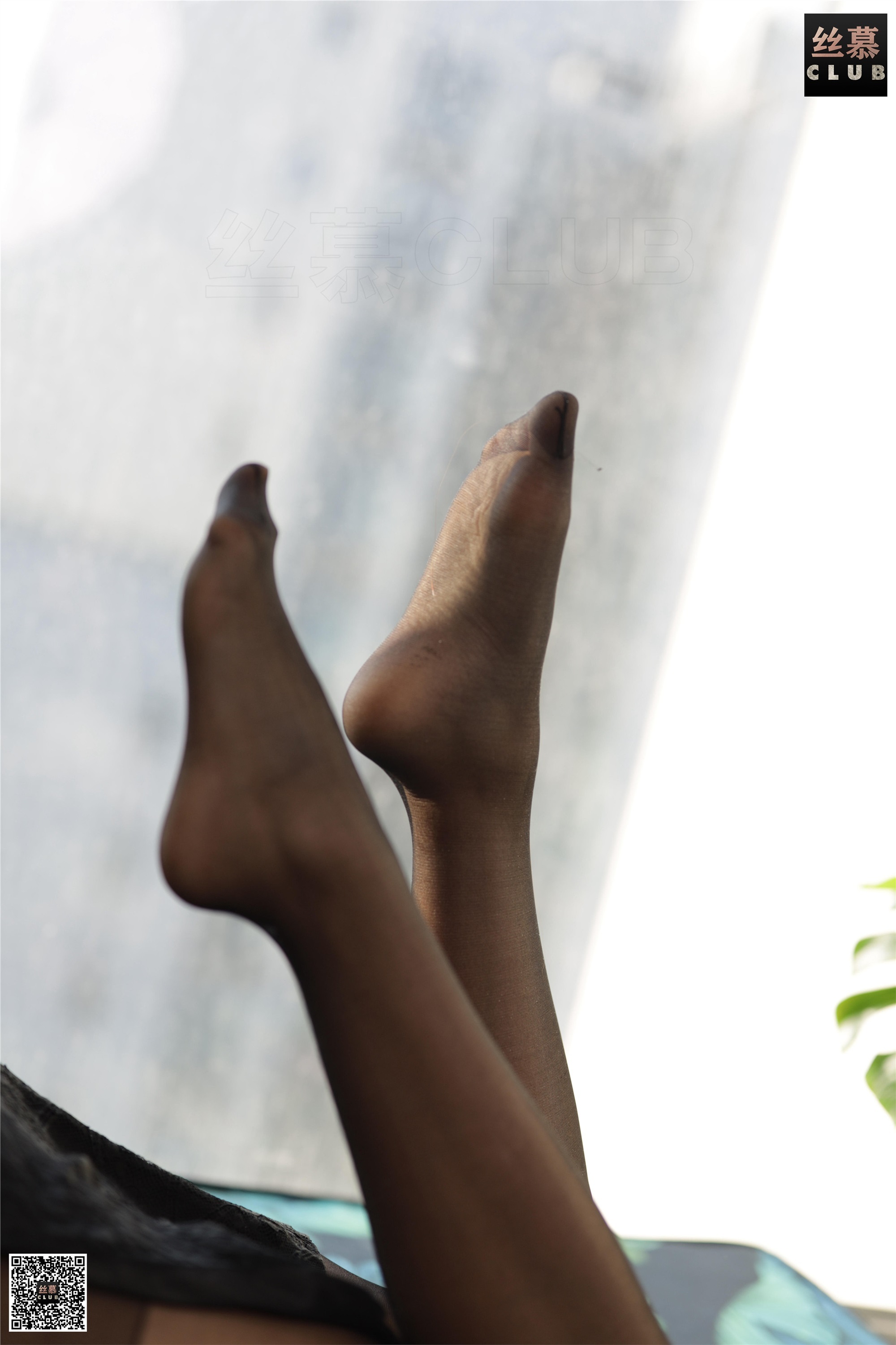 丝慕写真 SM122 米朵 《咦，怎么丢丝了》