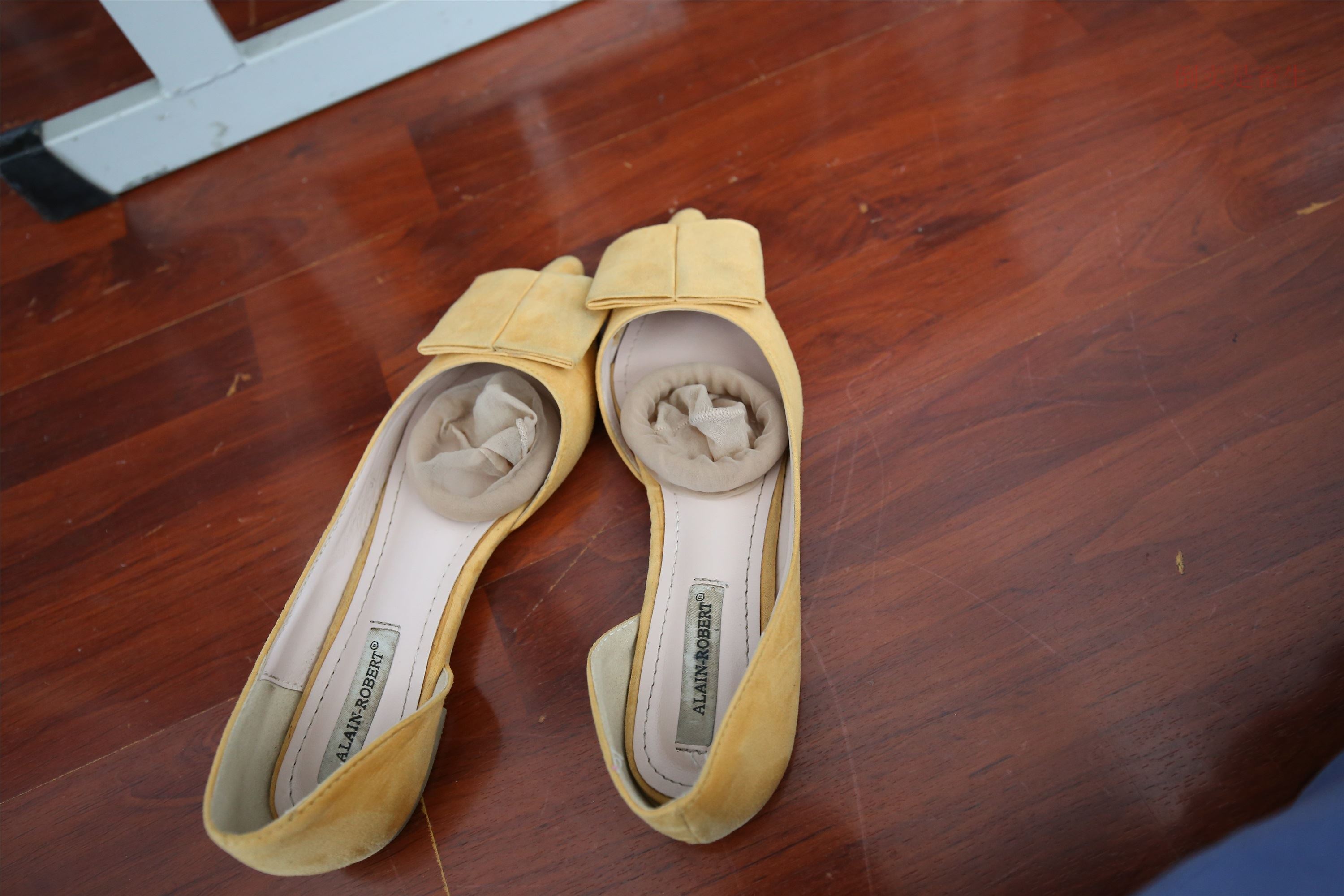 大西瓜美女图片 Z6-3 模特1 9牛仔短丝371p1