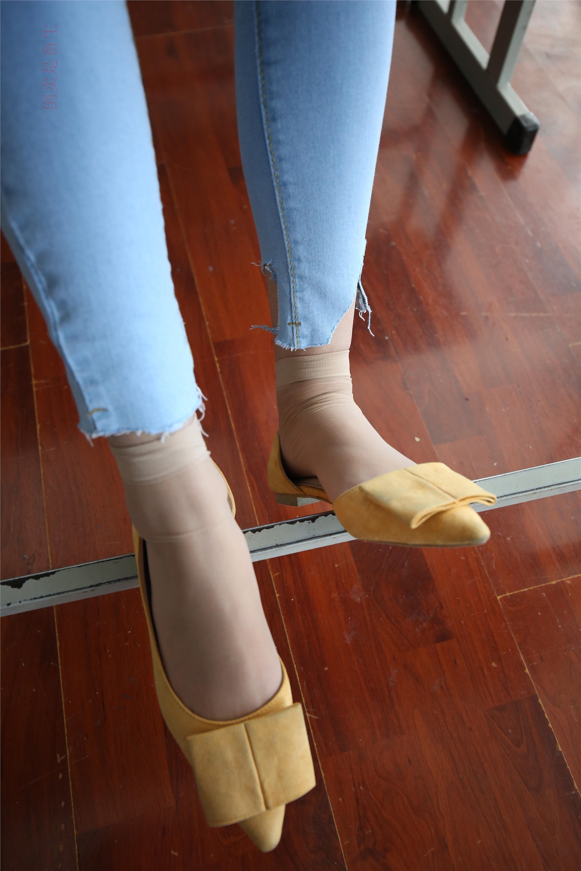 大西瓜美女图片 Z6-3 模特1 9牛仔短丝371p1