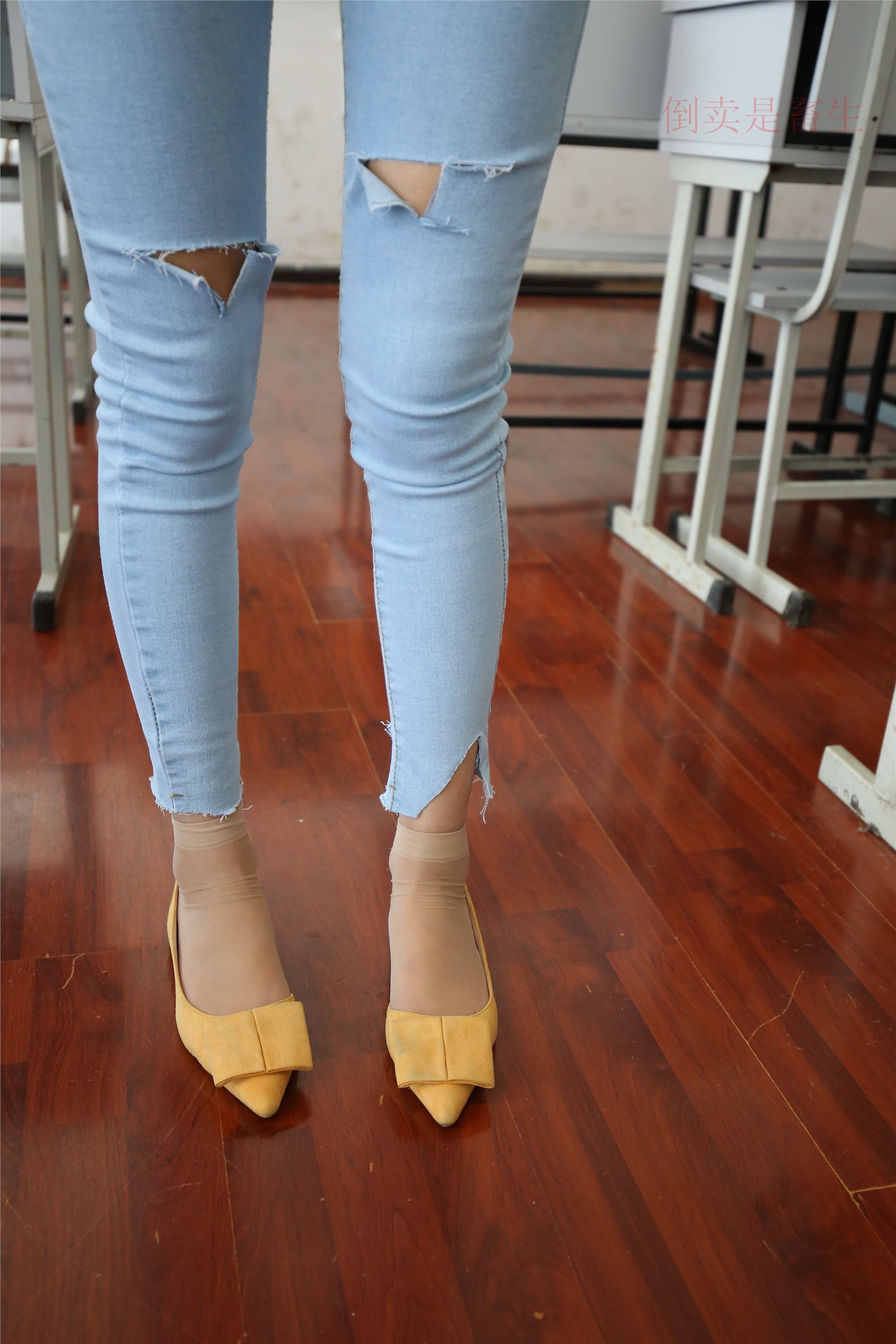 大西瓜美女图片 Z6-3 模特1 9牛仔短丝371p1