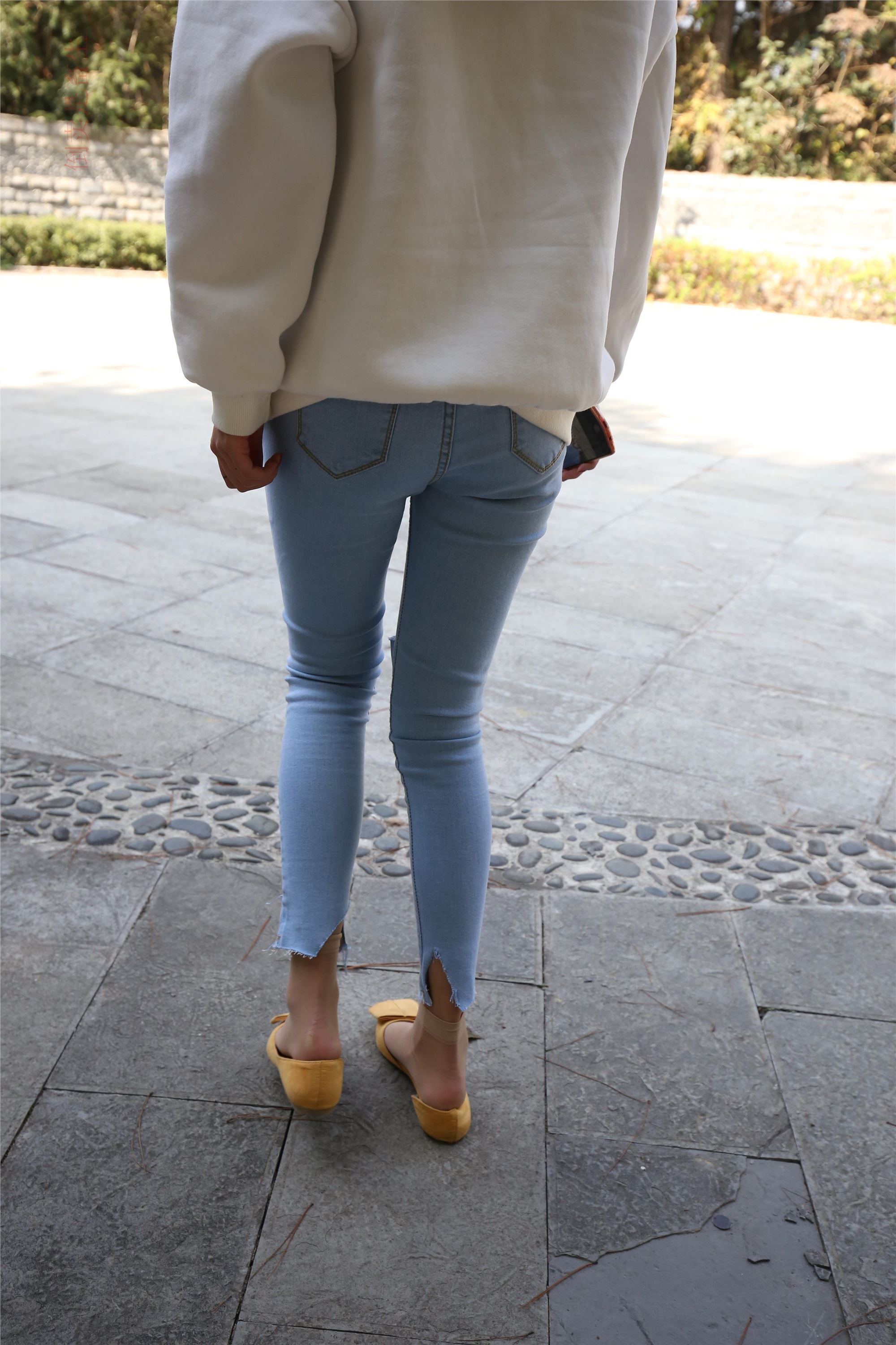 大西瓜美女图片 Z6-3 模特1 9牛仔短丝371p2