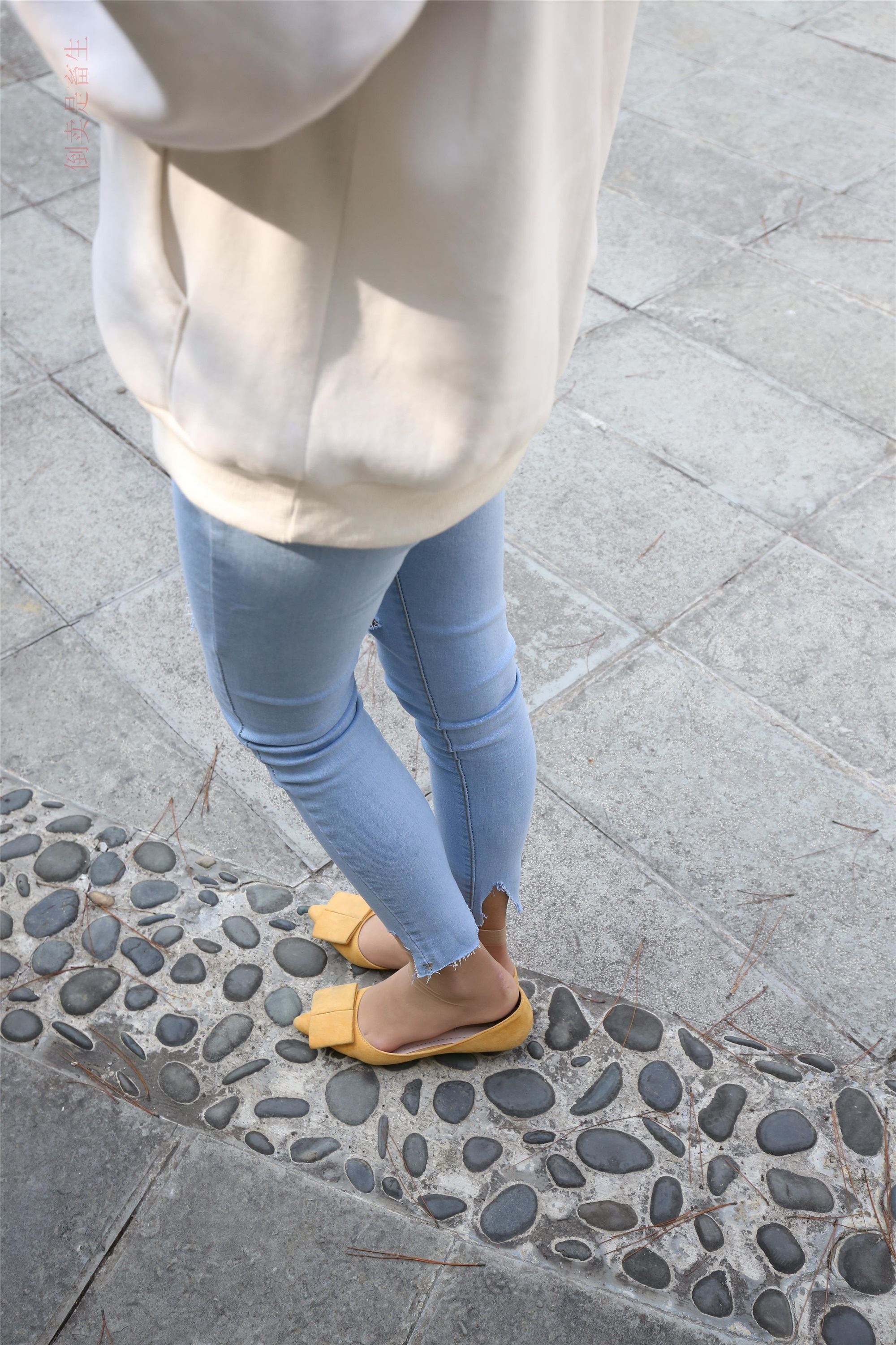 大西瓜美女图片 Z6-3 模特1 9牛仔短丝371p2