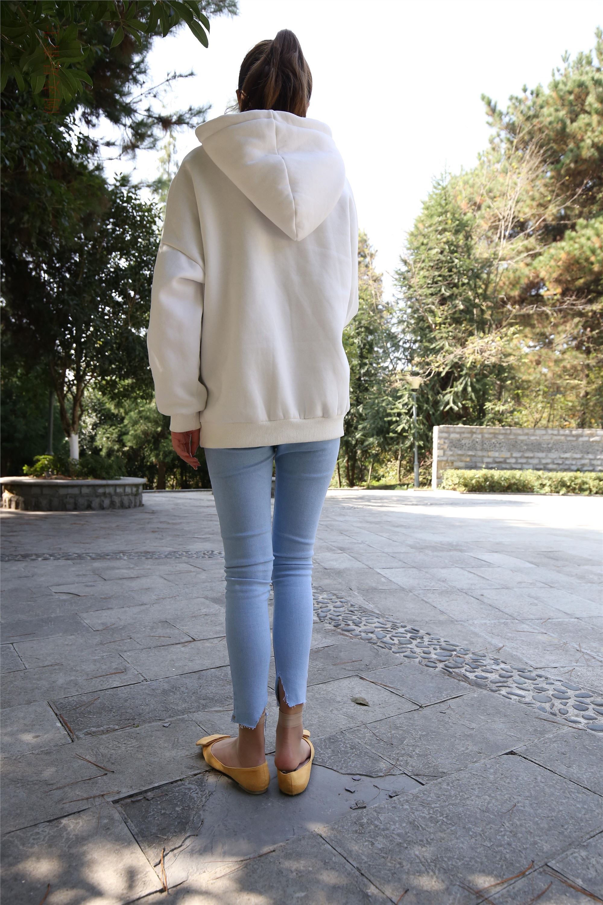 大西瓜美女图片 Z6-3 模特1 9牛仔短丝371p2