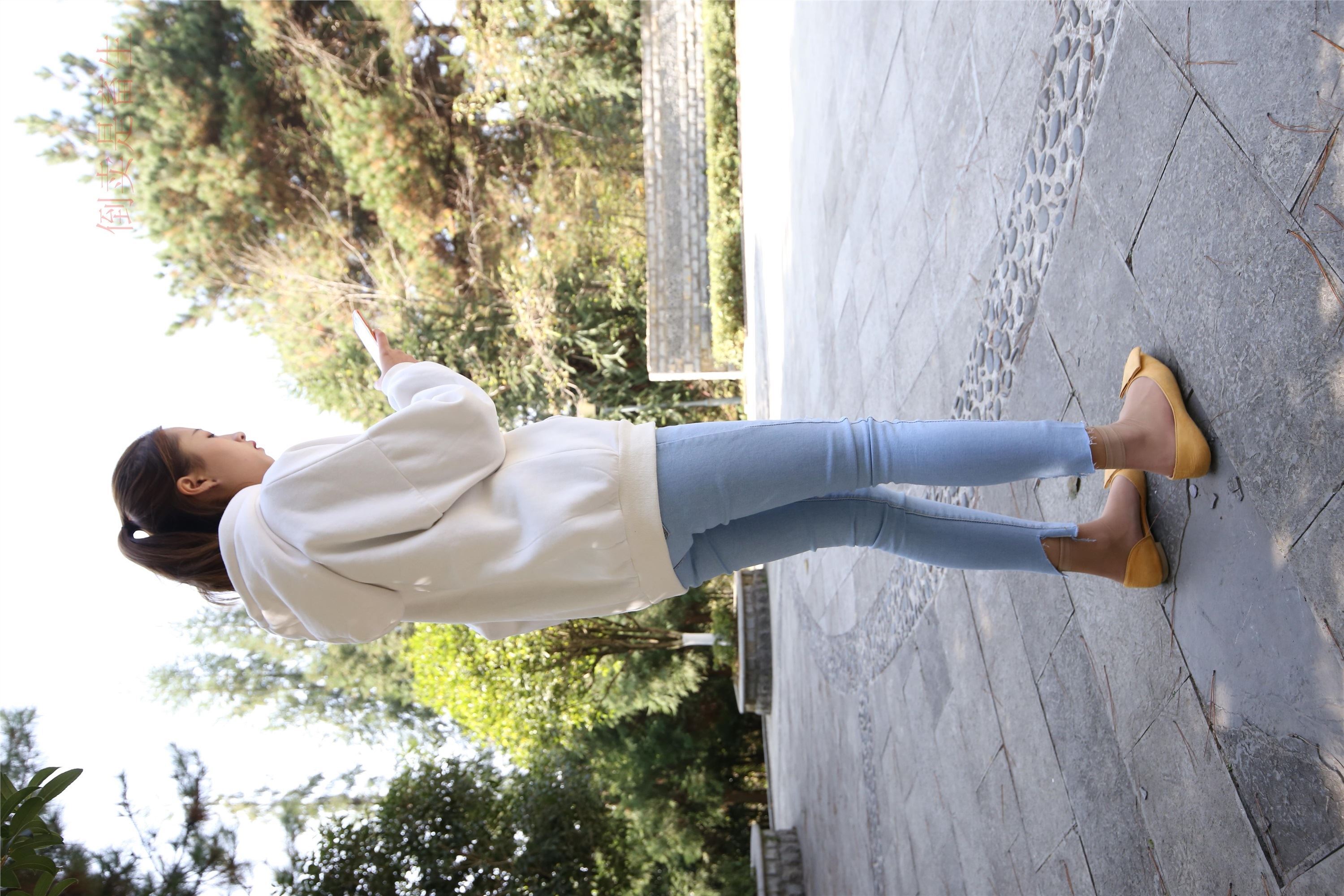 大西瓜美女图片 Z6-3 模特1 9牛仔短丝371p2