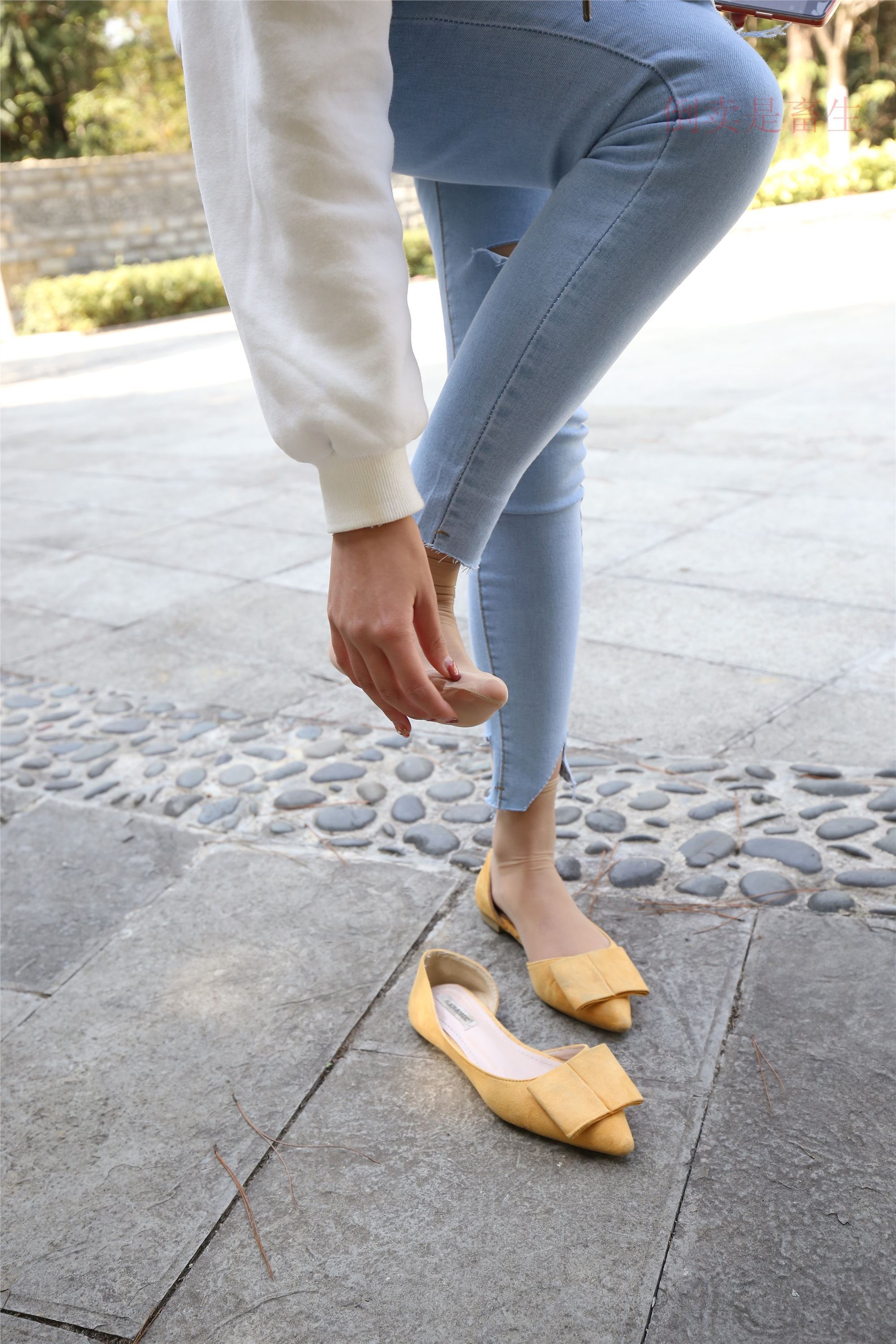 大西瓜美女图片 Z6-3 模特1 9牛仔短丝371p2