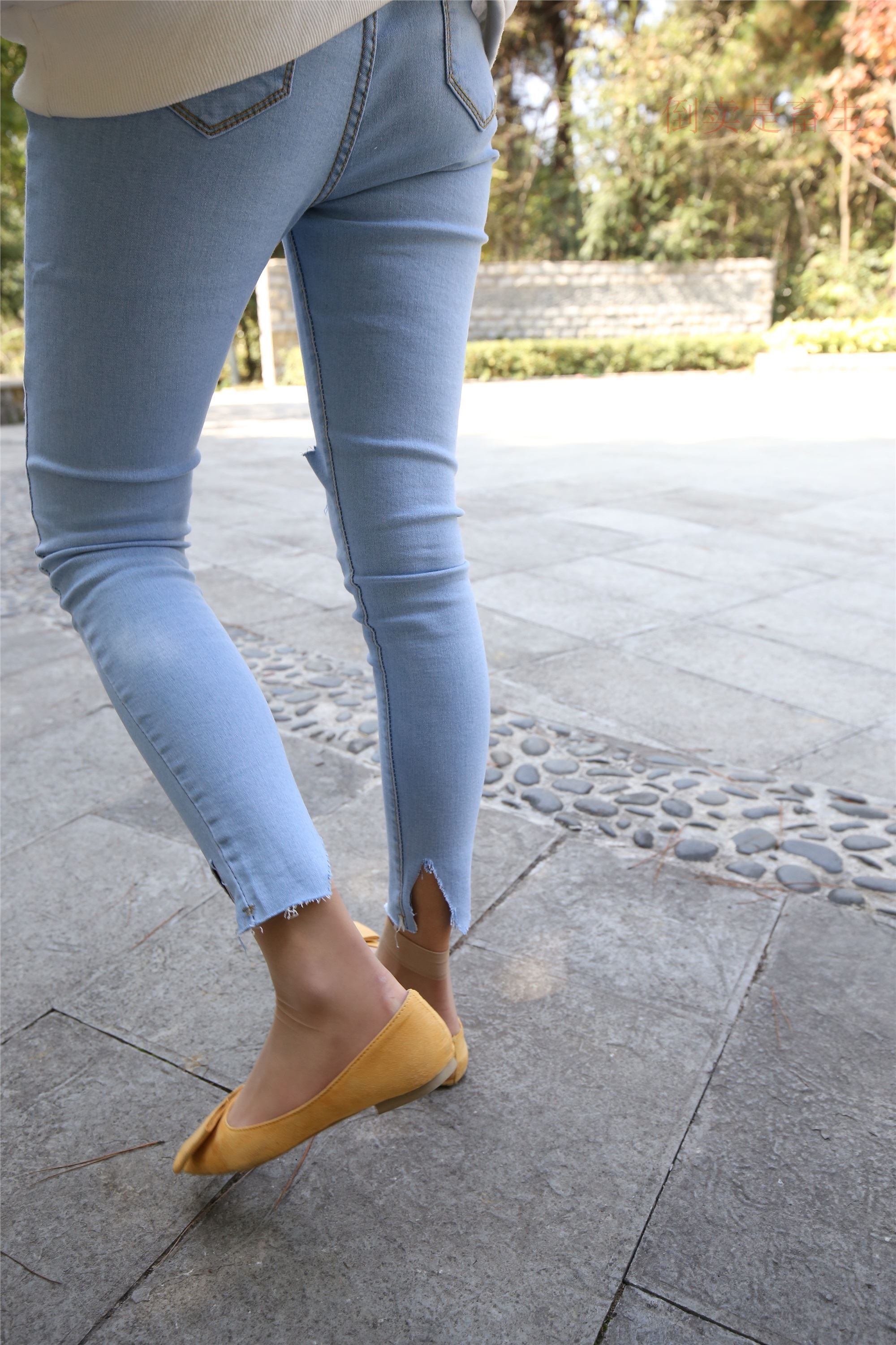 大西瓜美女图片 Z6-3 模特1 9牛仔短丝371p2