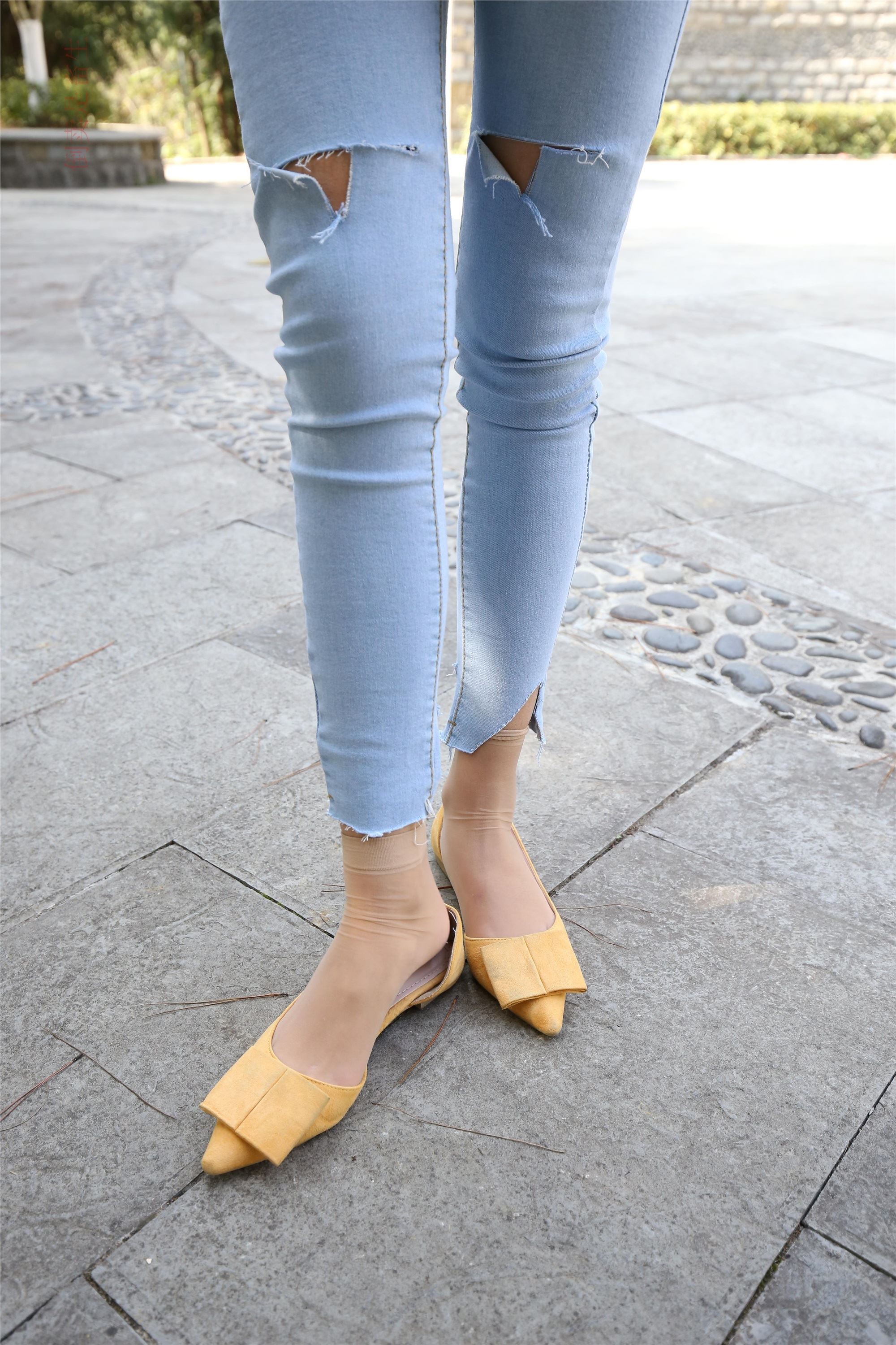 大西瓜美女图片 Z6-3 模特1 9牛仔短丝371p2