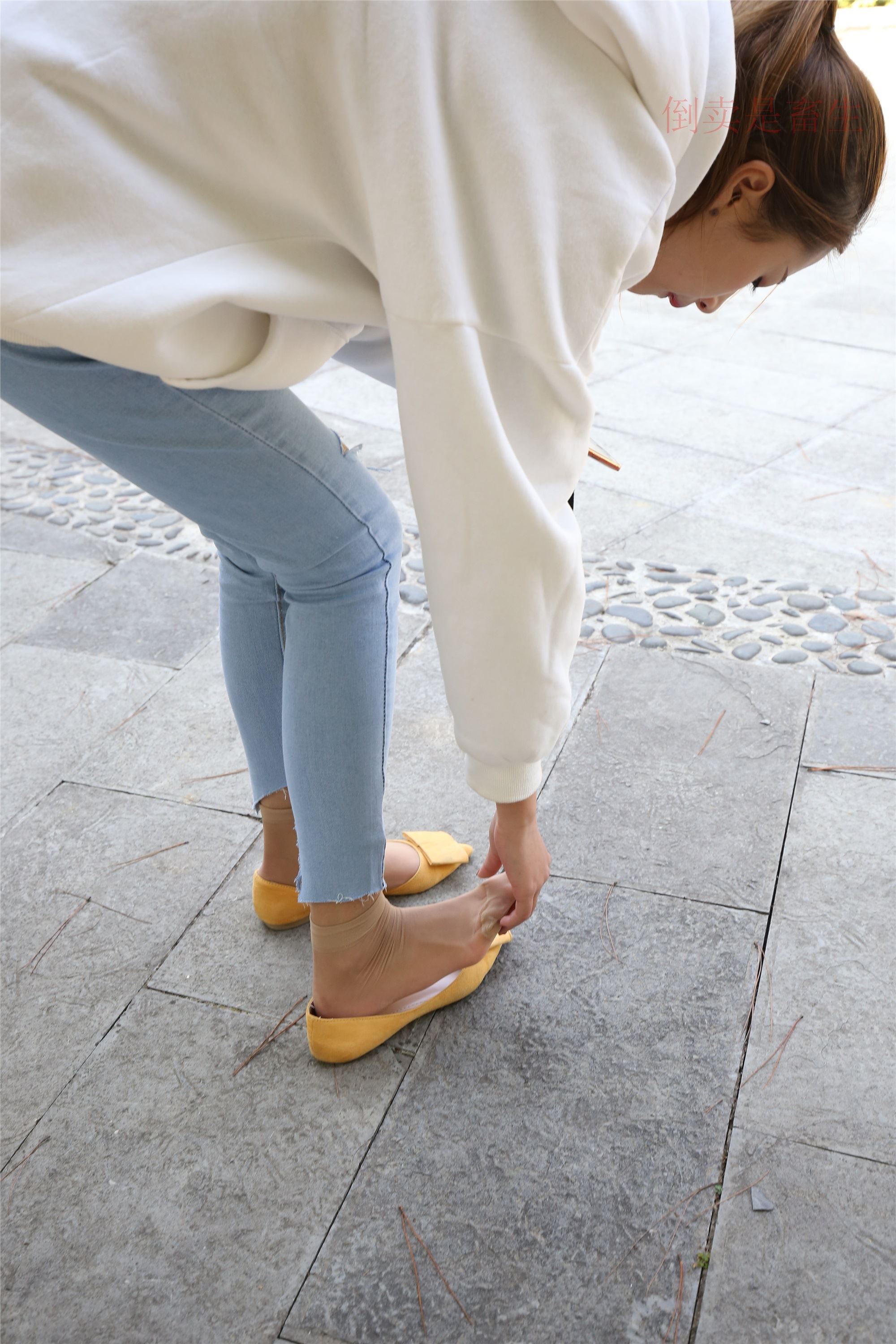 大西瓜美女图片 Z6-3 模特1 9牛仔短丝371p2