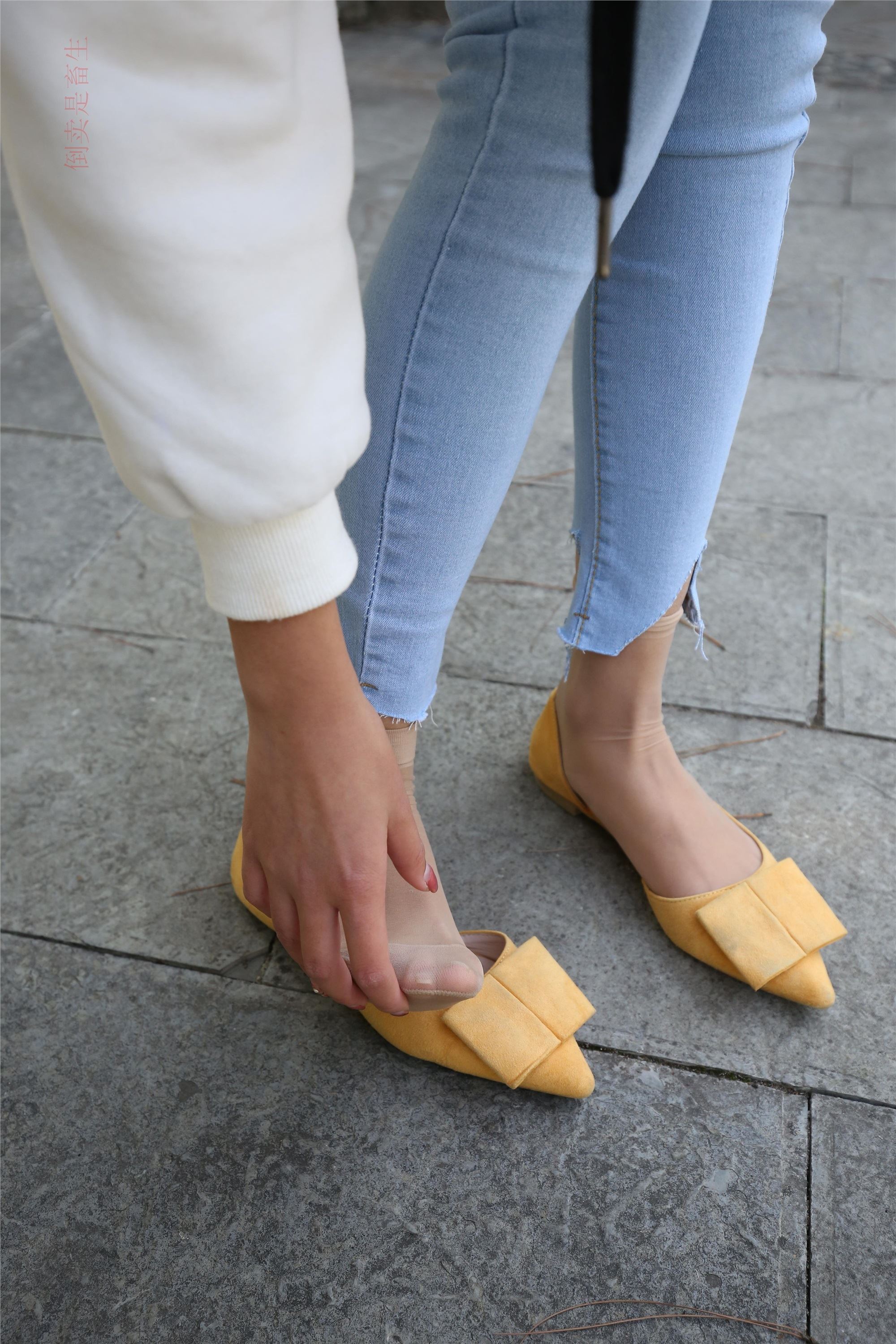 大西瓜美女图片 Z6-3 模特1 9牛仔短丝371p2