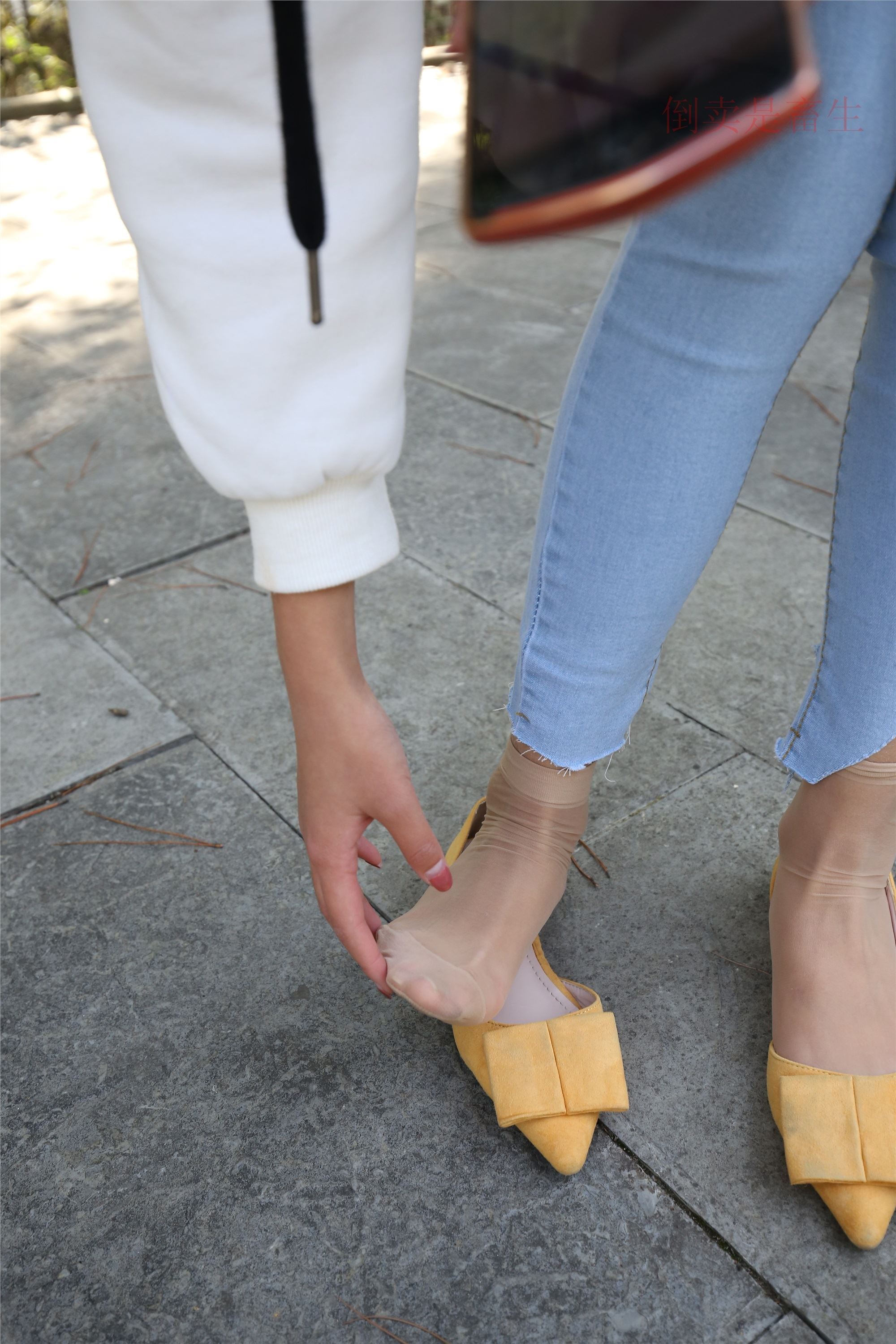 大西瓜美女图片 Z6-3 模特1 9牛仔短丝371p2