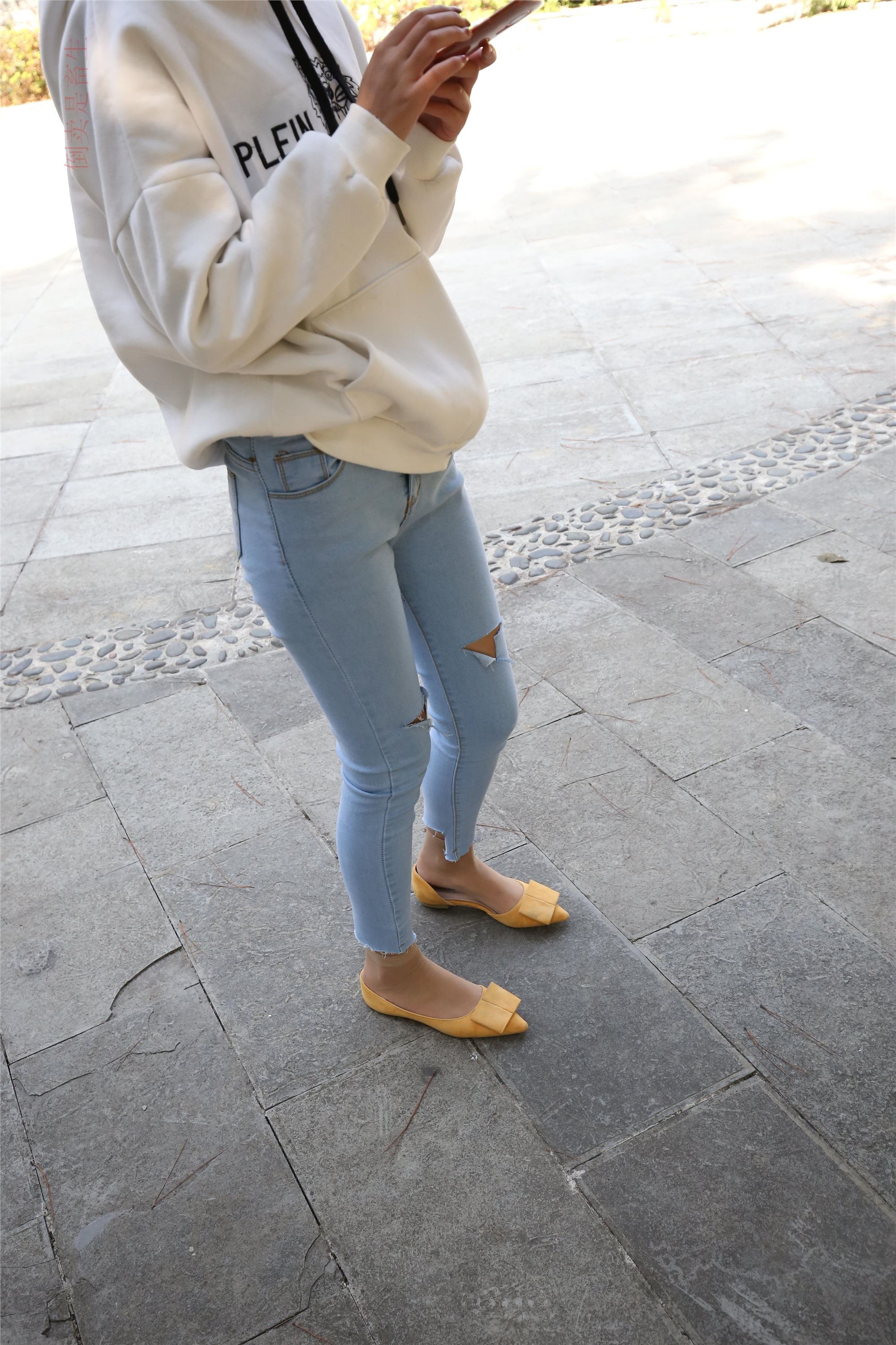 大西瓜美女图片 Z6-3 模特1 9牛仔短丝371p3