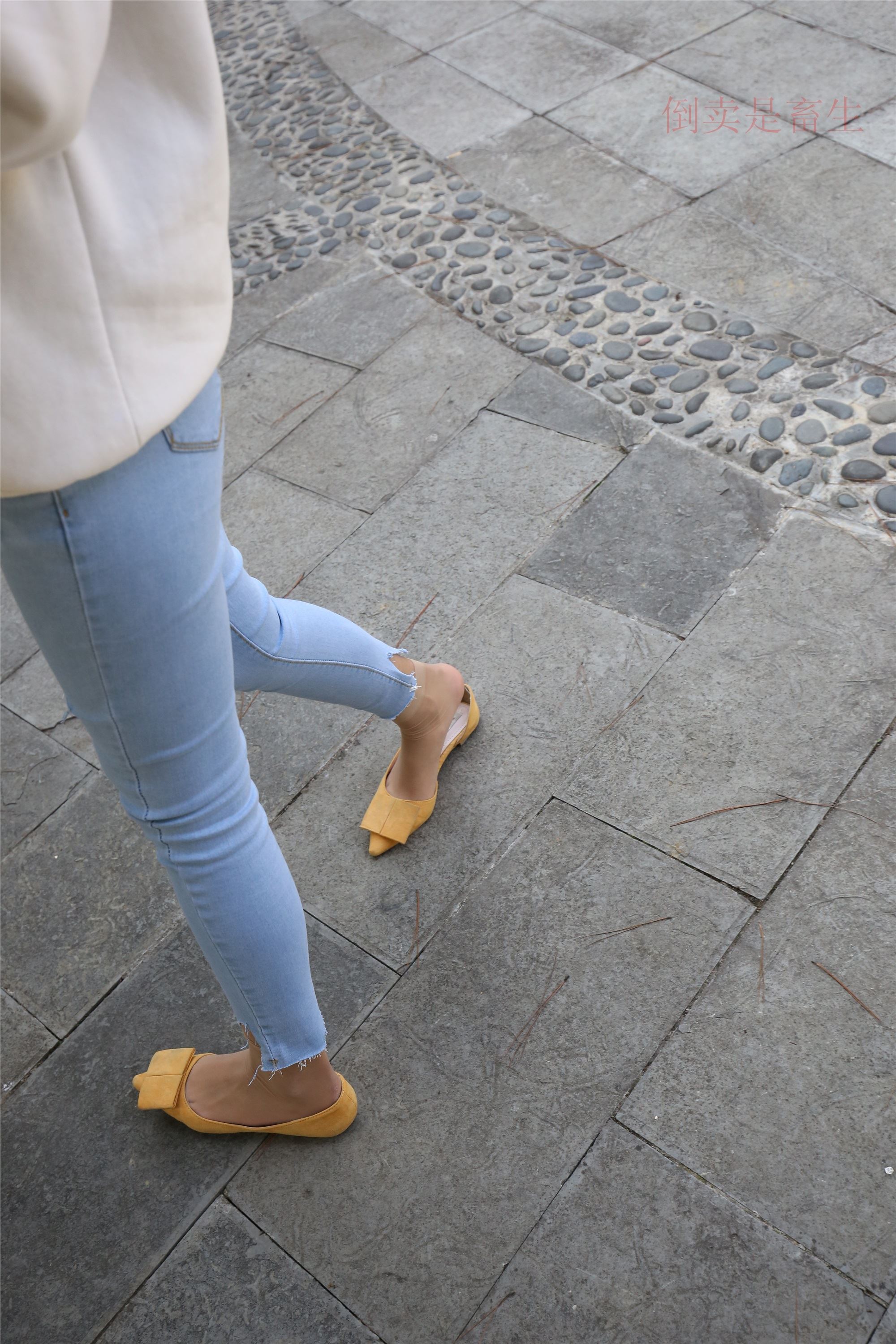 大西瓜美女图片 Z6-3 模特1 9牛仔短丝371p3