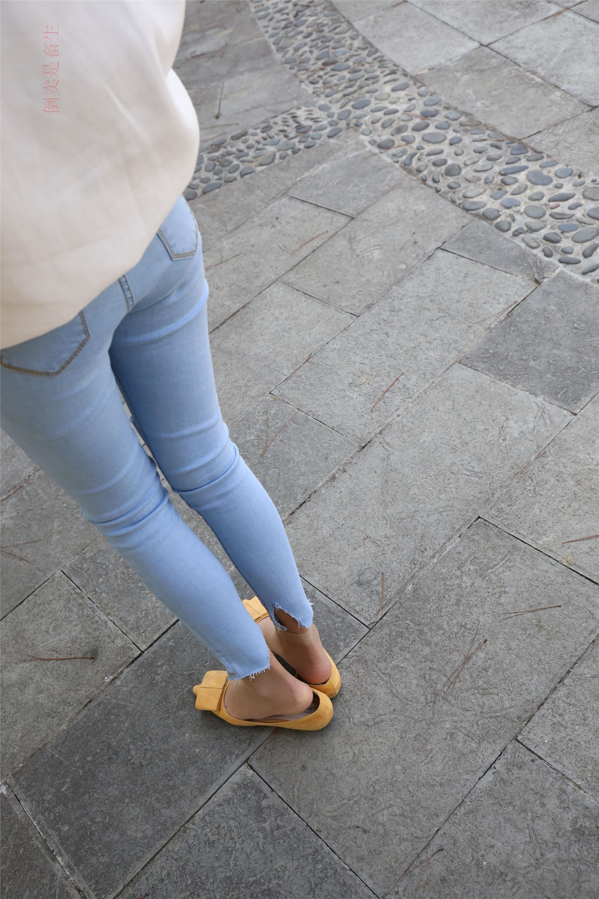 大西瓜美女图片 Z6-3 模特1 9牛仔短丝371p3