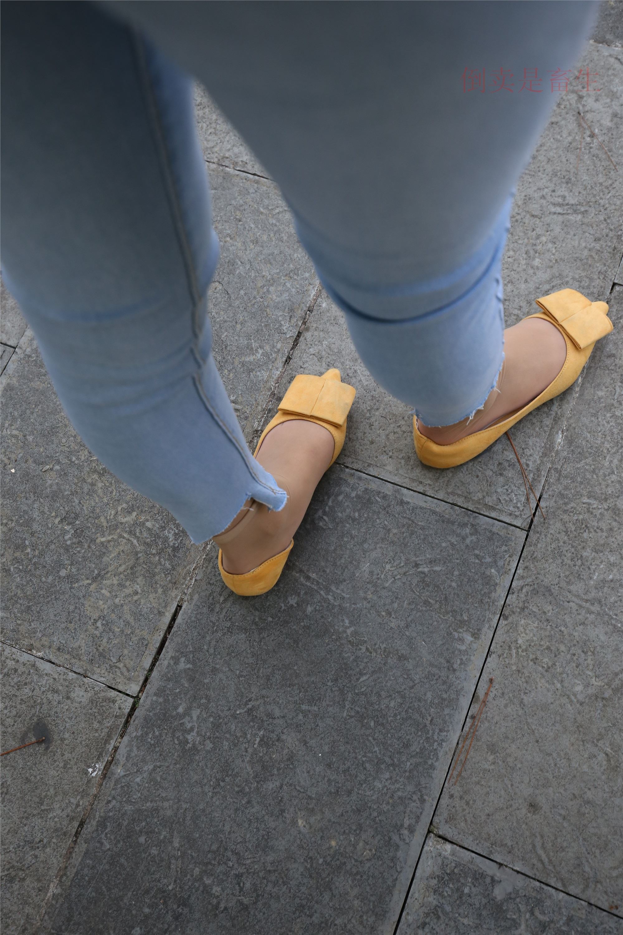 大西瓜美女图片 Z6-3 模特1 9牛仔短丝371p3