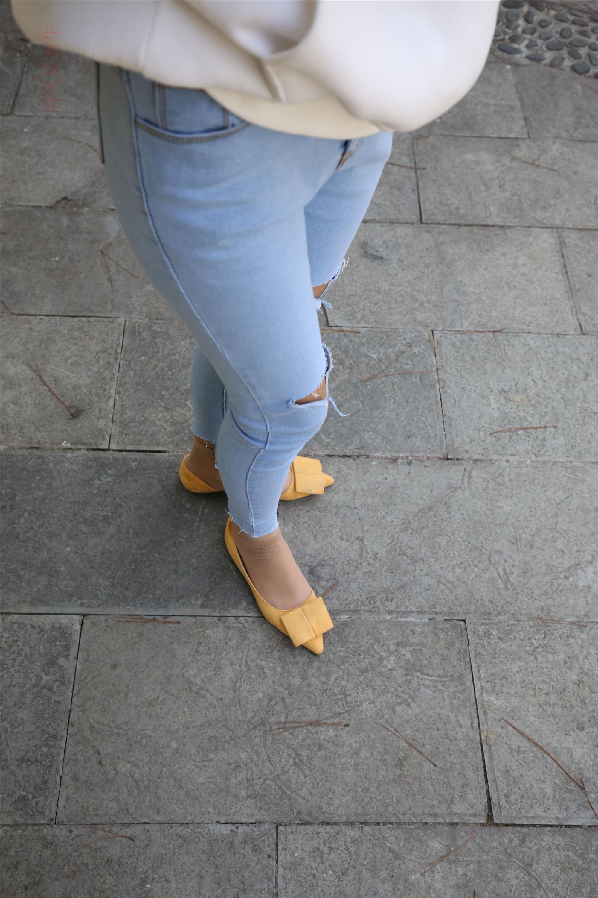 大西瓜美女图片 Z6-3 模特1 9牛仔短丝371p3