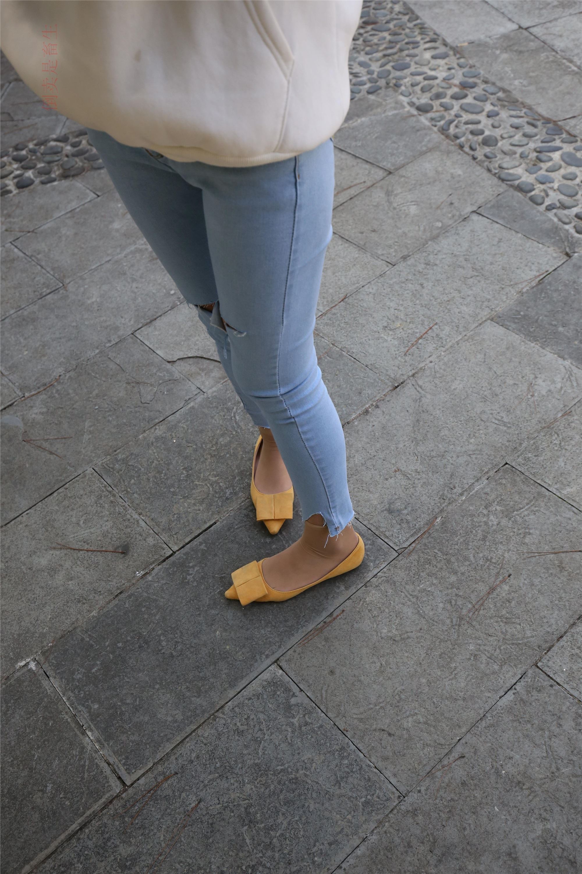 大西瓜美女图片 Z6-3 模特1 9牛仔短丝371p3