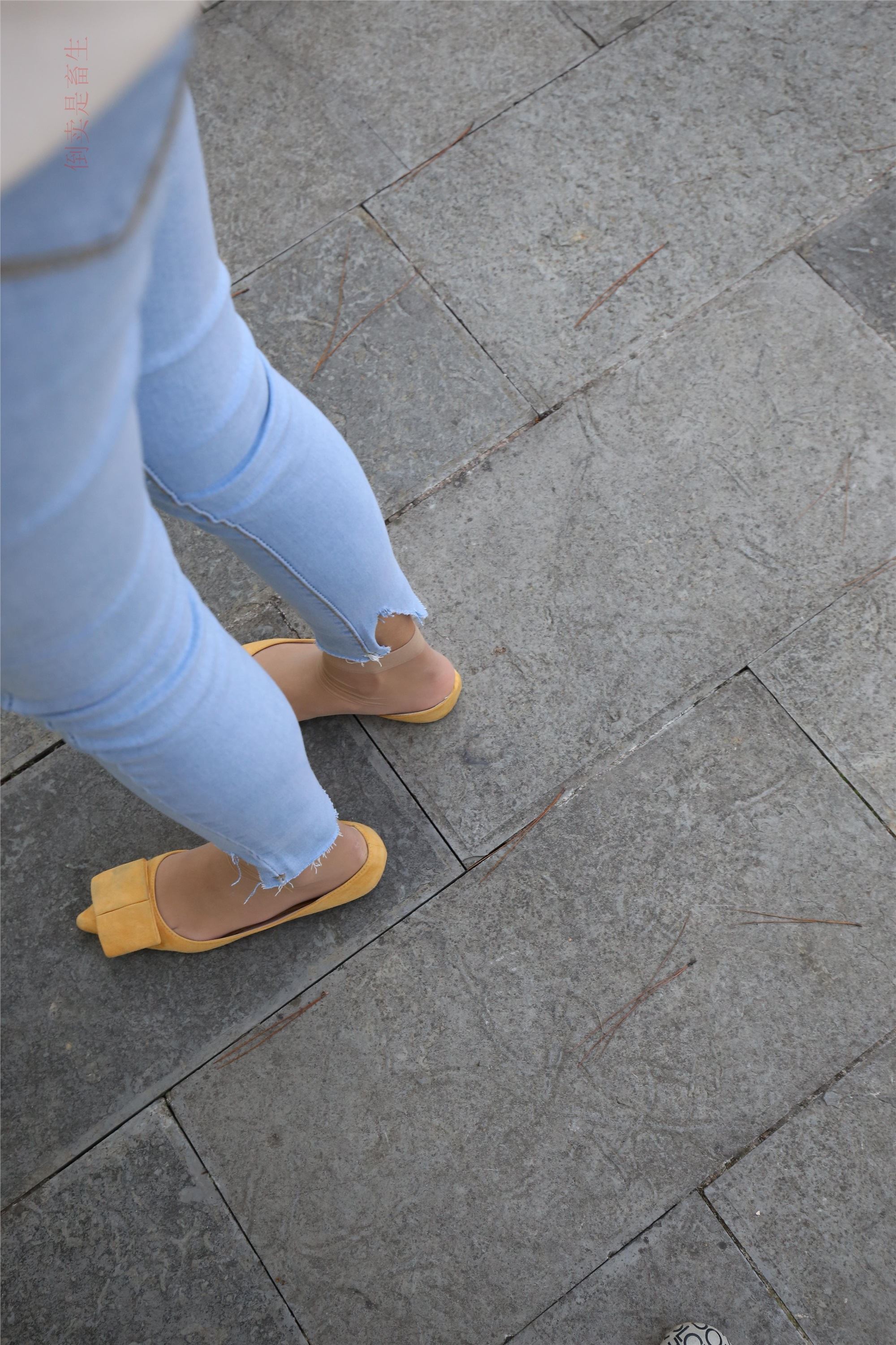 大西瓜美女图片 Z6-3 模特1 9牛仔短丝371p3