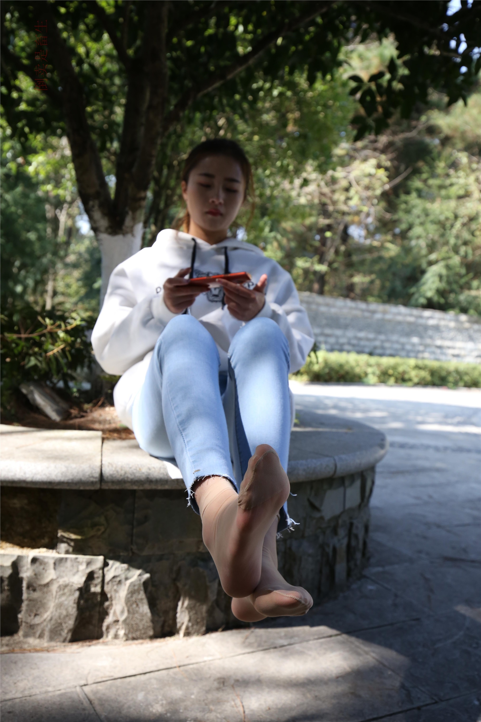 大西瓜美女图片 Z6-3 模特1 9牛仔短丝371p3