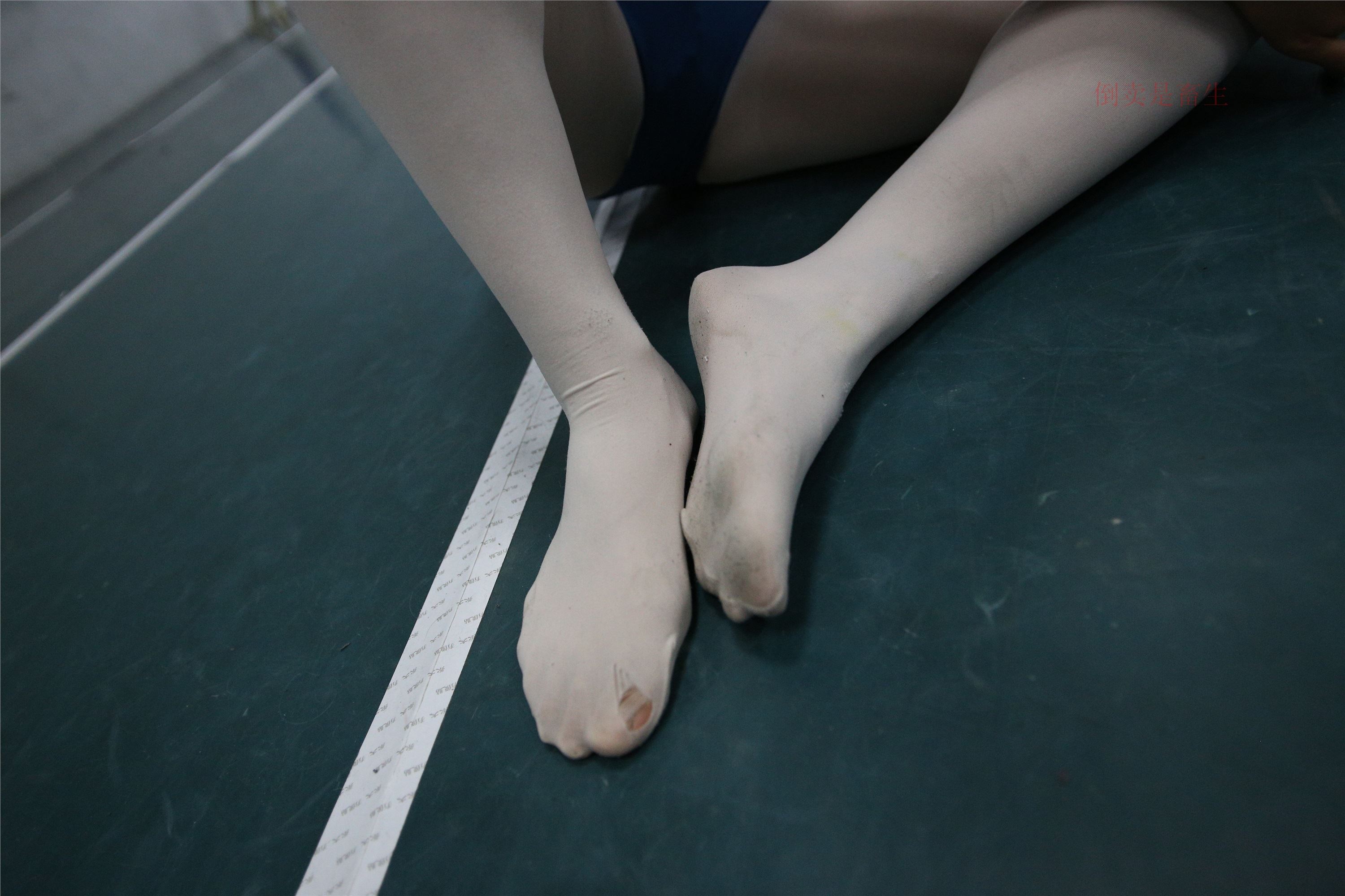 大西瓜美女图片 Z6-4 模特2 月下舞蹈449p2