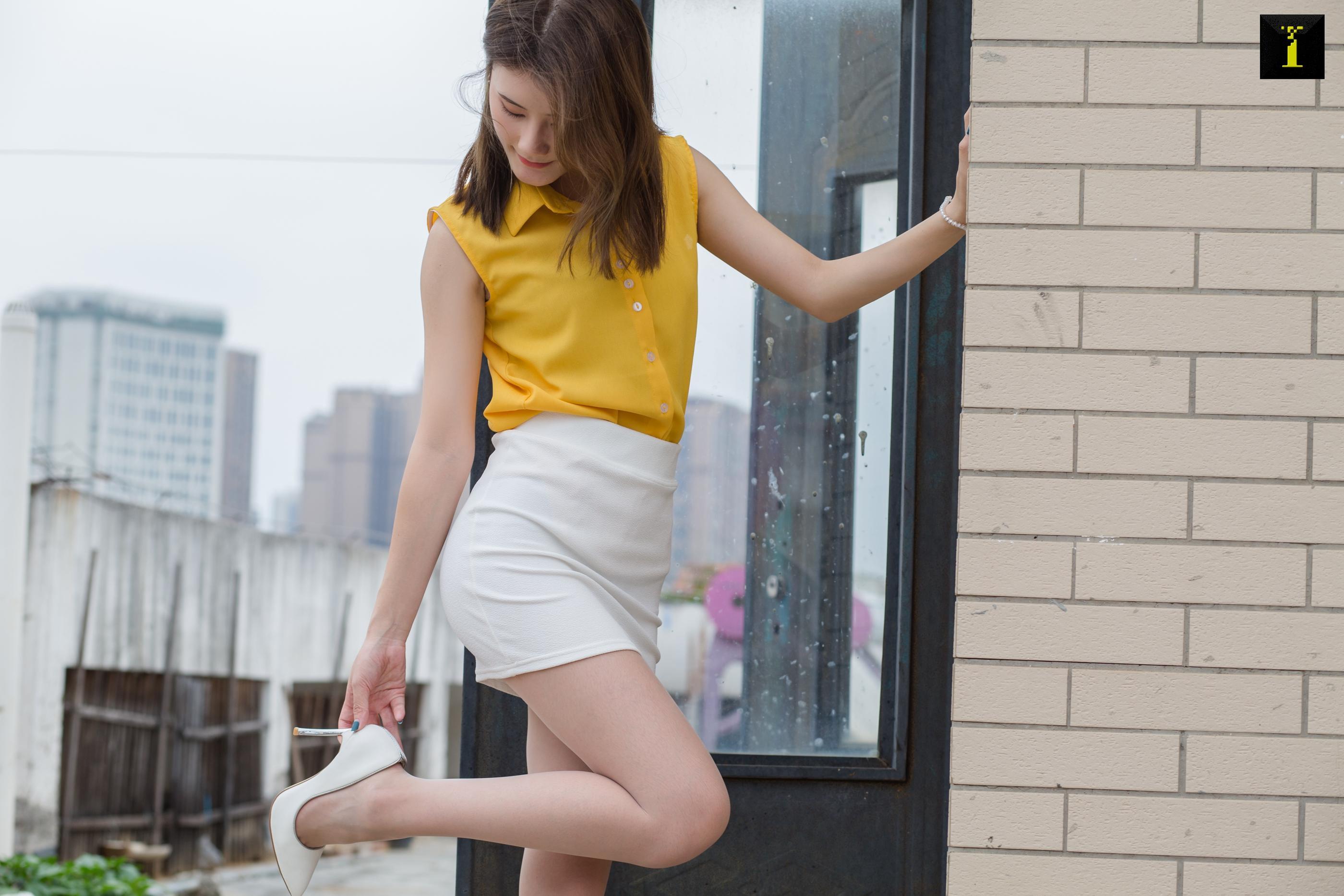 IESS异思趣向2019.11.18 丝享家621：楼顶玩耍的紫薇