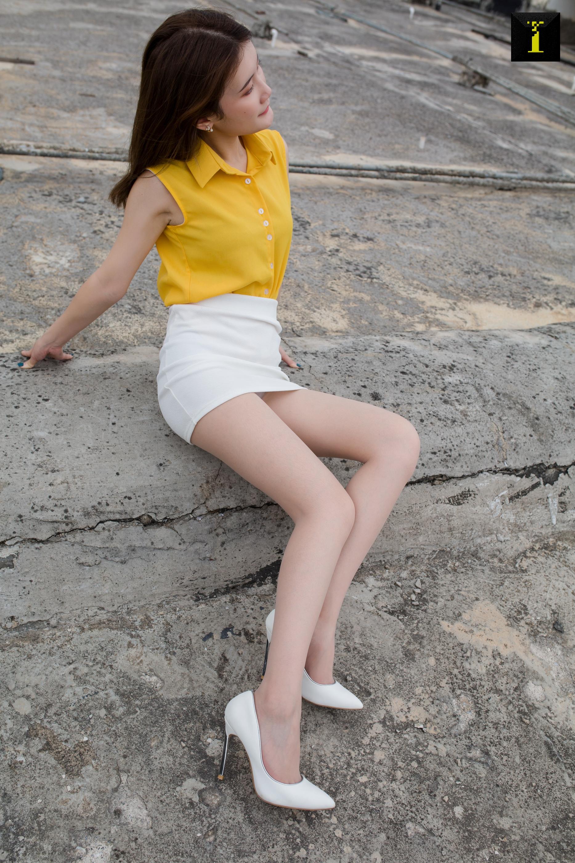 IESS异思趣向2019.11.18 丝享家621：楼顶玩耍的紫薇