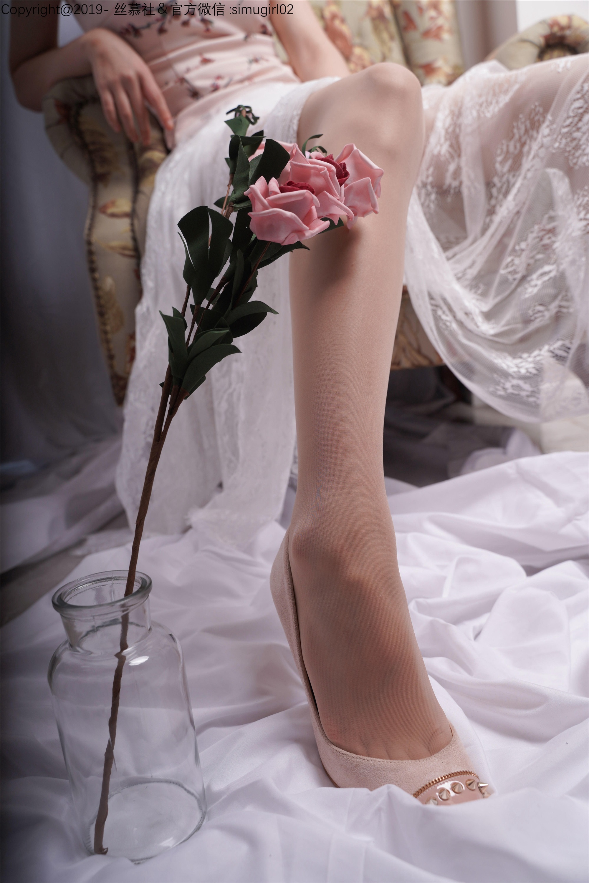 丝慕写真 SM018 模特：凉晨《丝中花》