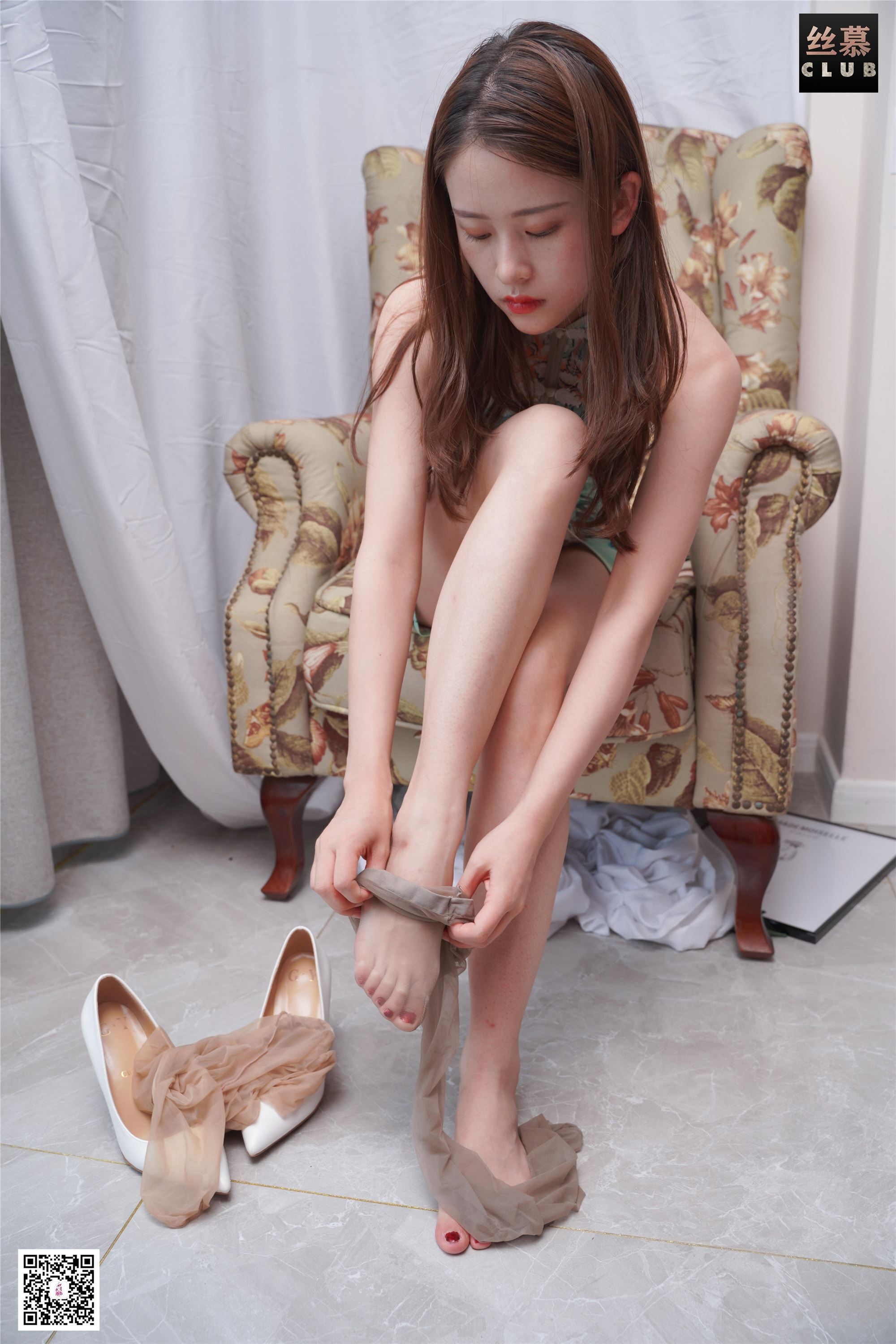 丝慕写真 SM021模特琳琳《可盐可甜的琳琳》