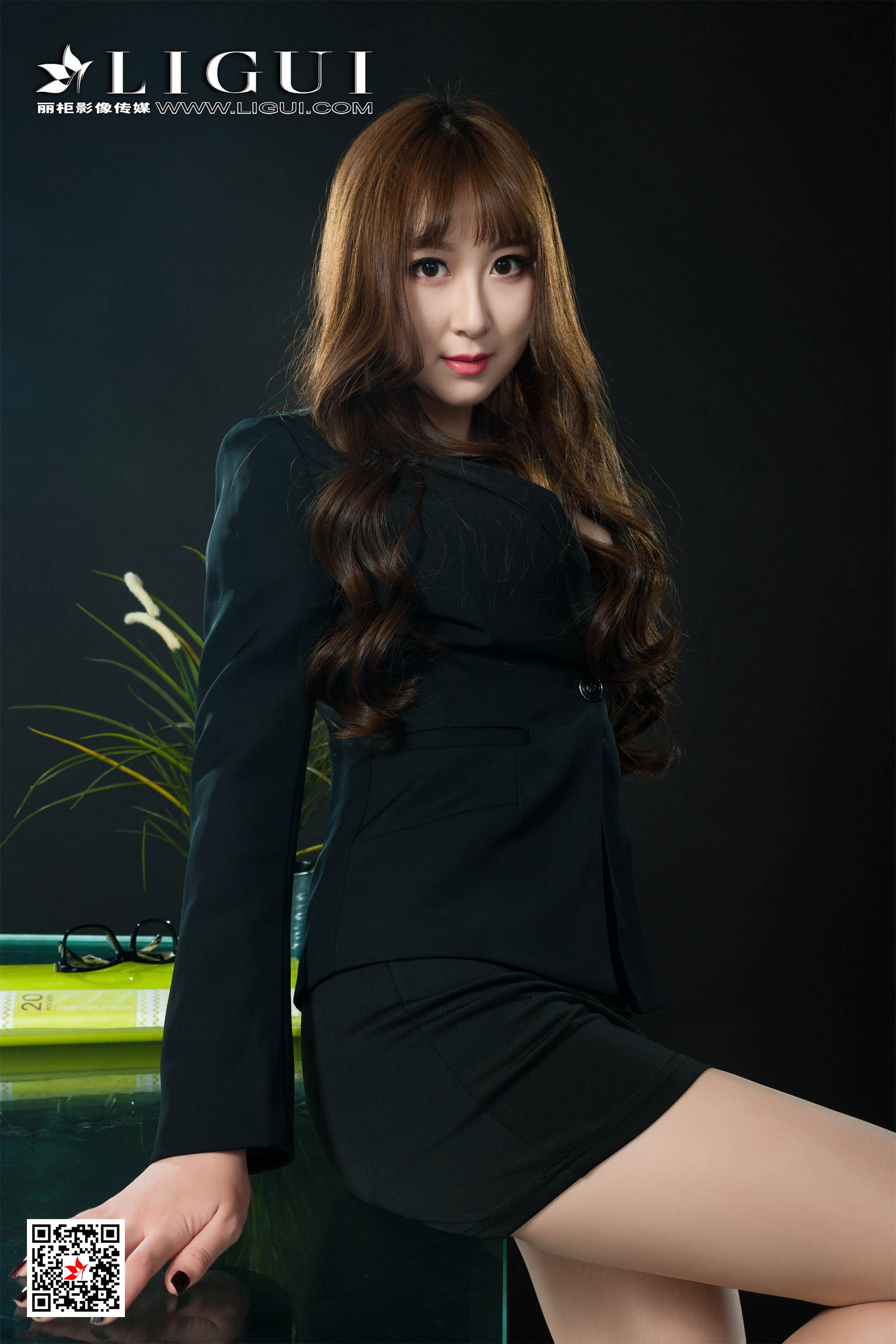 Ligui丽柜 2019.11.19《职场新秀》焦焦